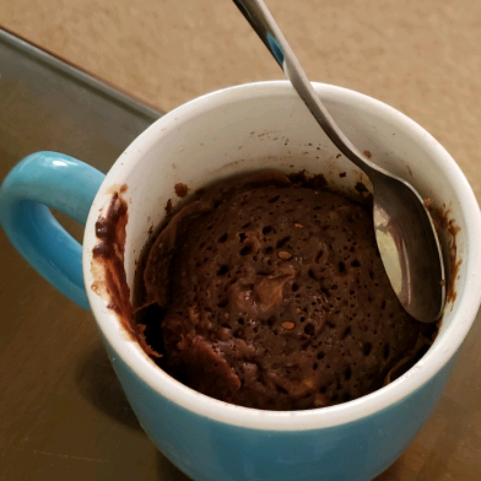 10-Minute Chocolate Mug Cake 