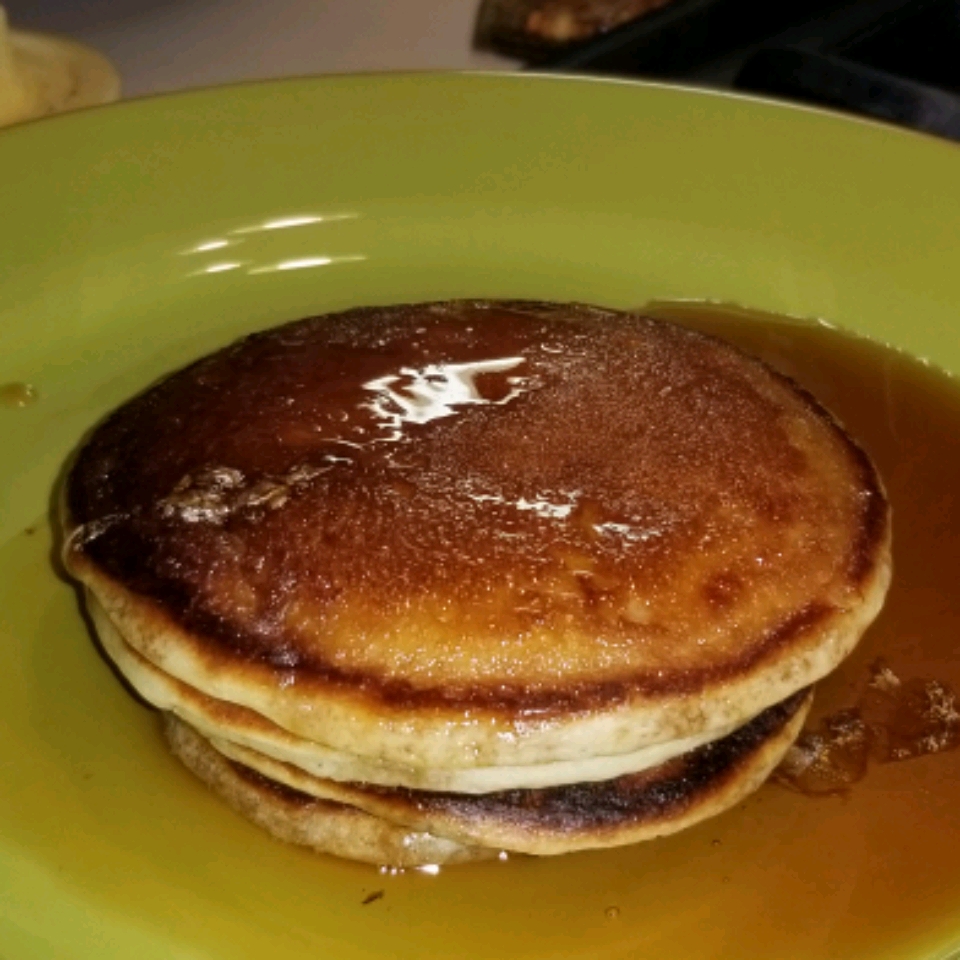 Mom's Buttermilk Pancakes 