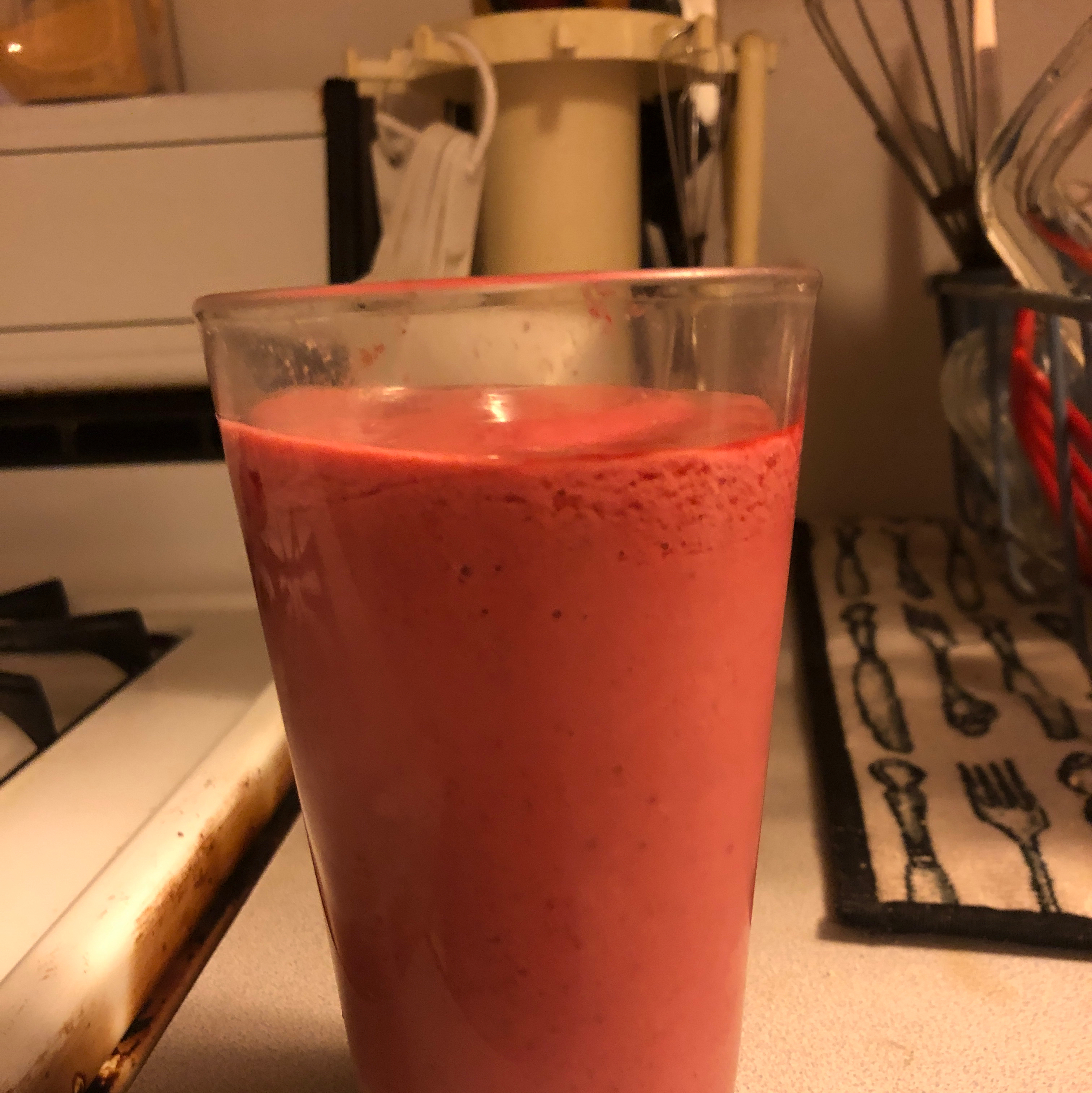 Raspberry and Apricot Smoothie beverly