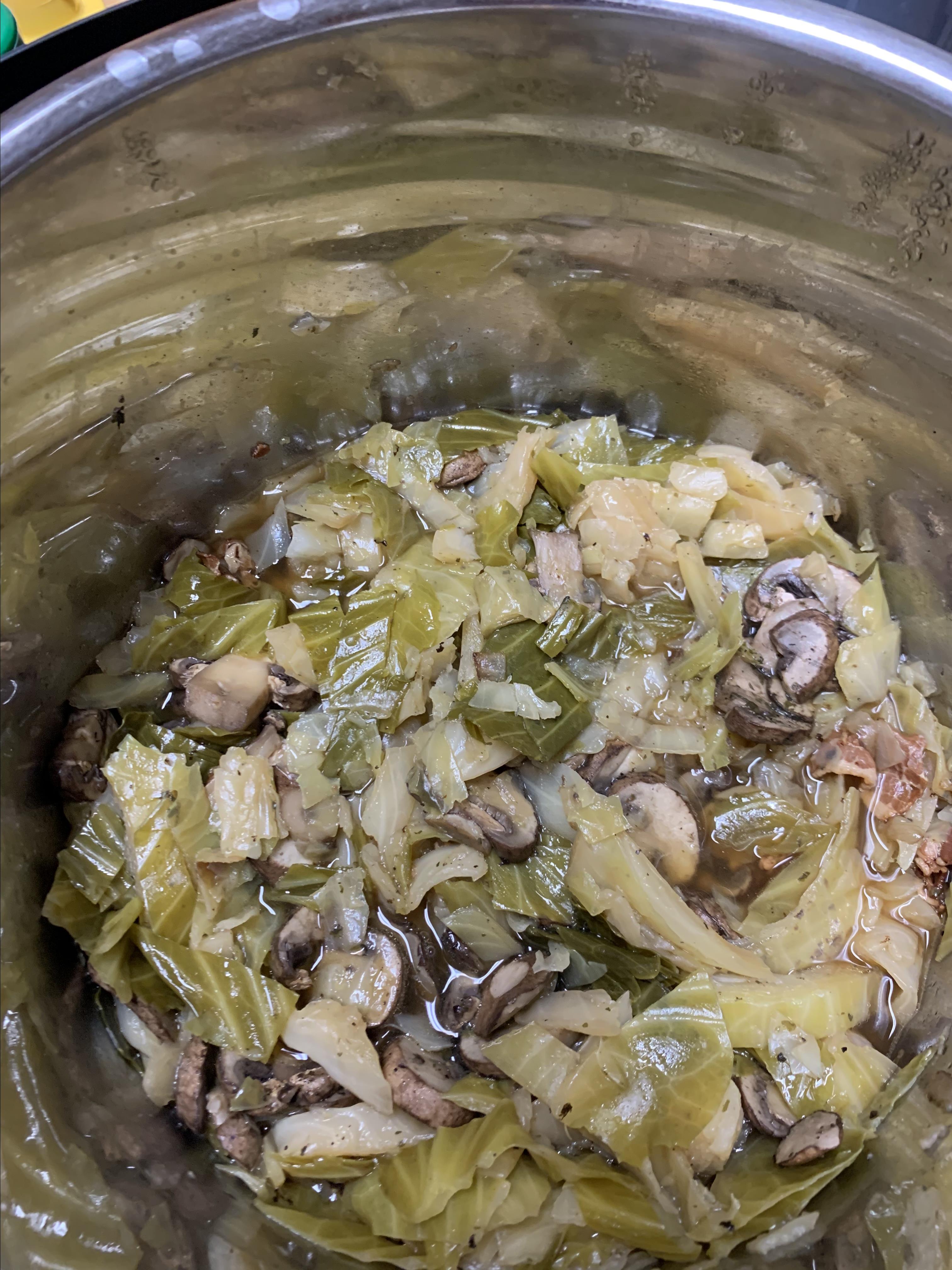 Savoy Cabbage and Mushrooms Vip