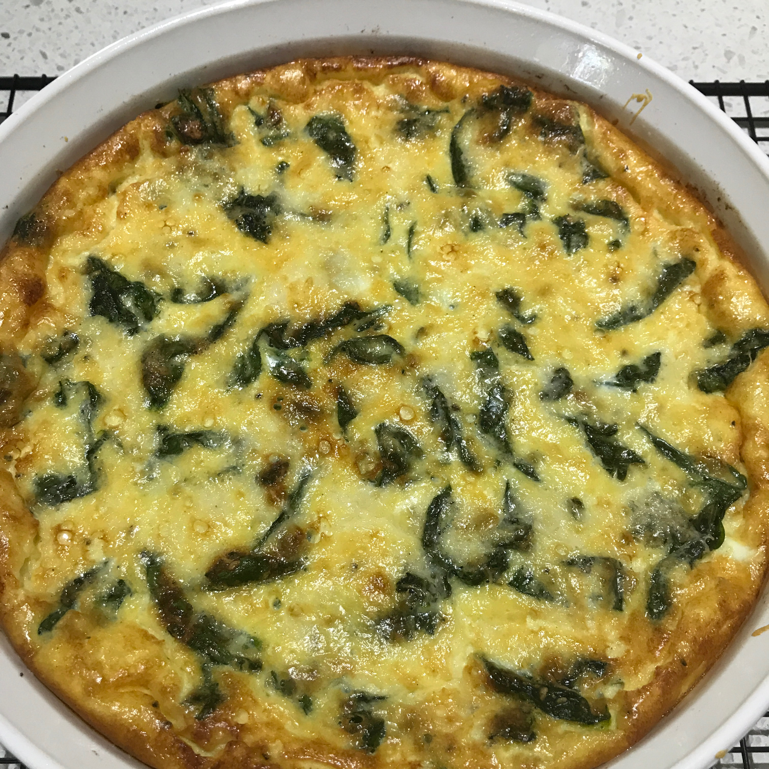 Crustless Spinach, Mushroom, and Tomato Quiche (Keto) 