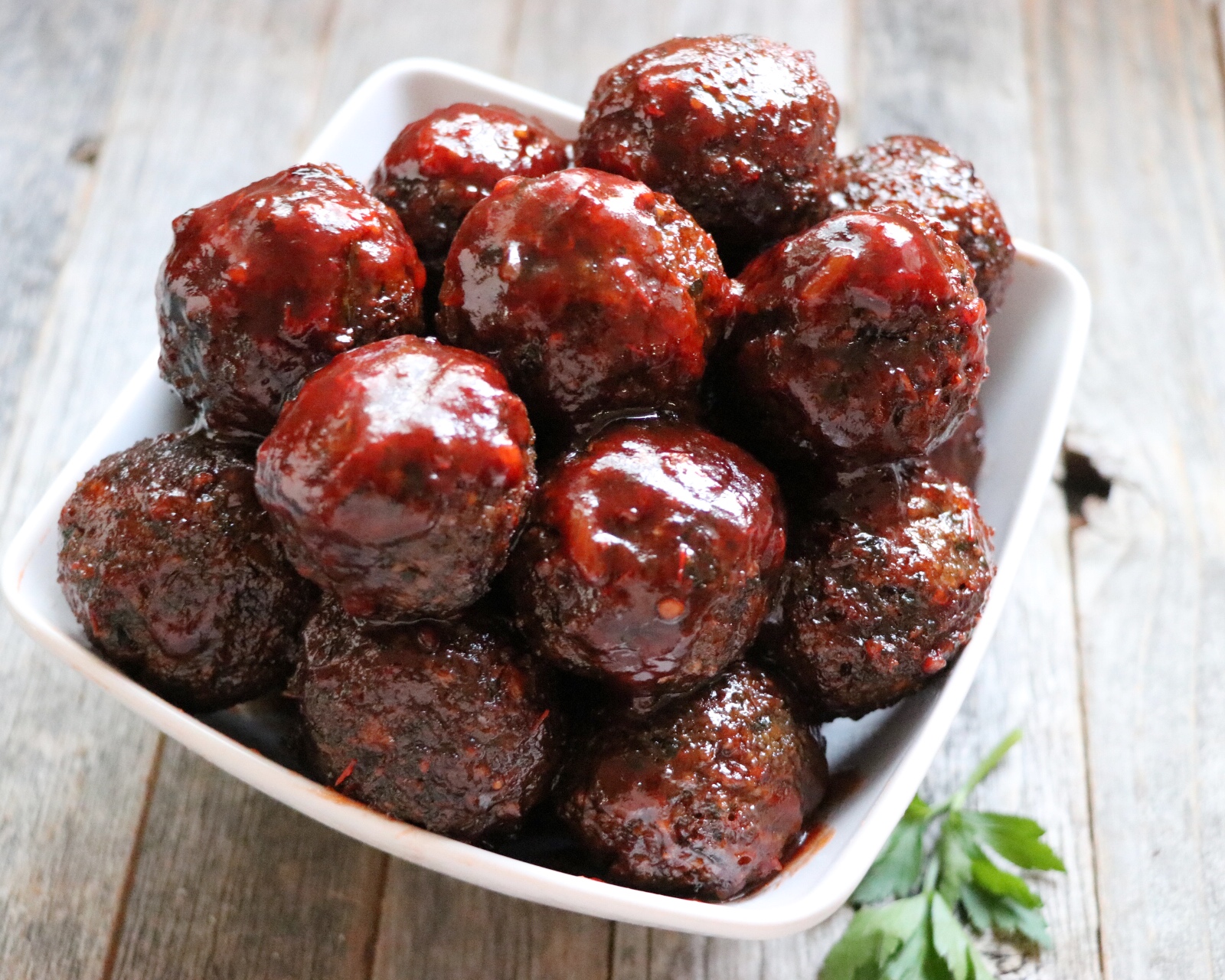 Sweet and Sour Vegetarian Meatballs 