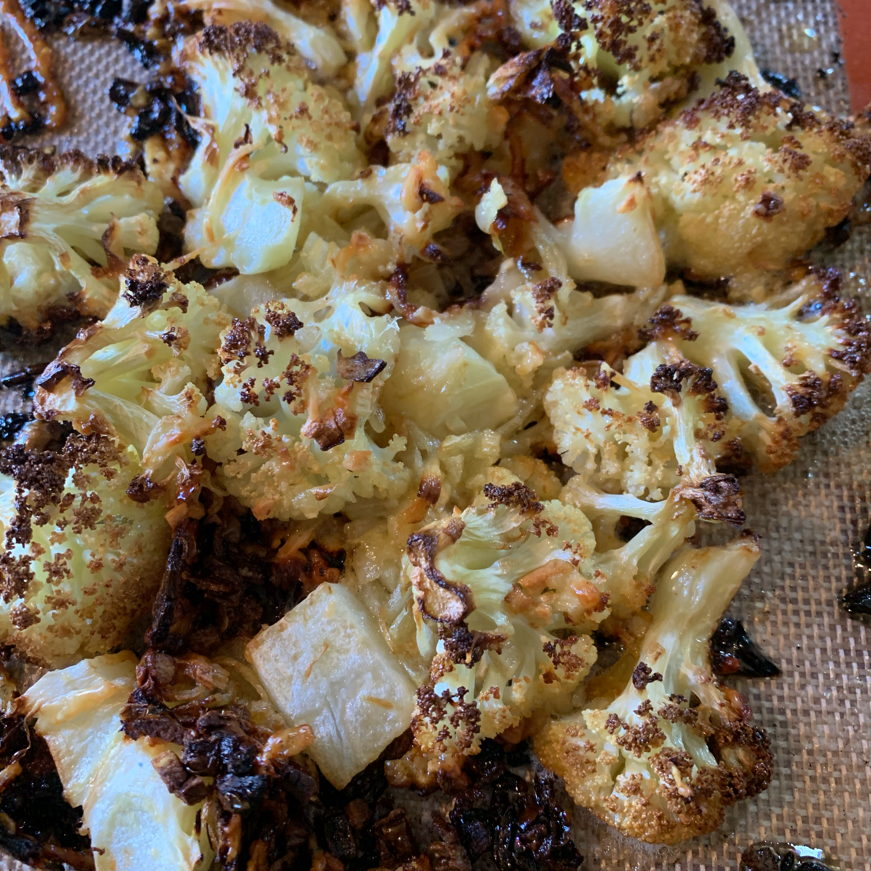 Roasted Cauliflower with Cheese 