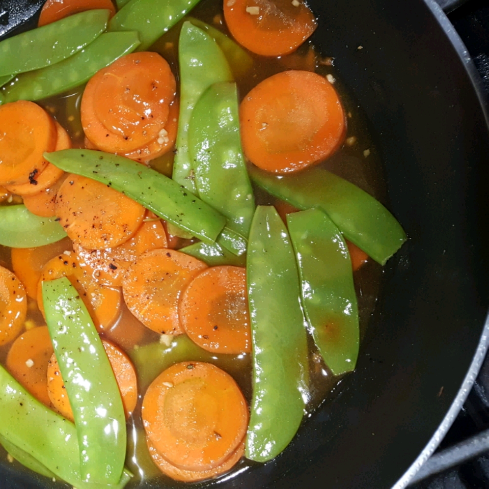 Stir-Fried Snow Peas and Carrots Colleen Seal