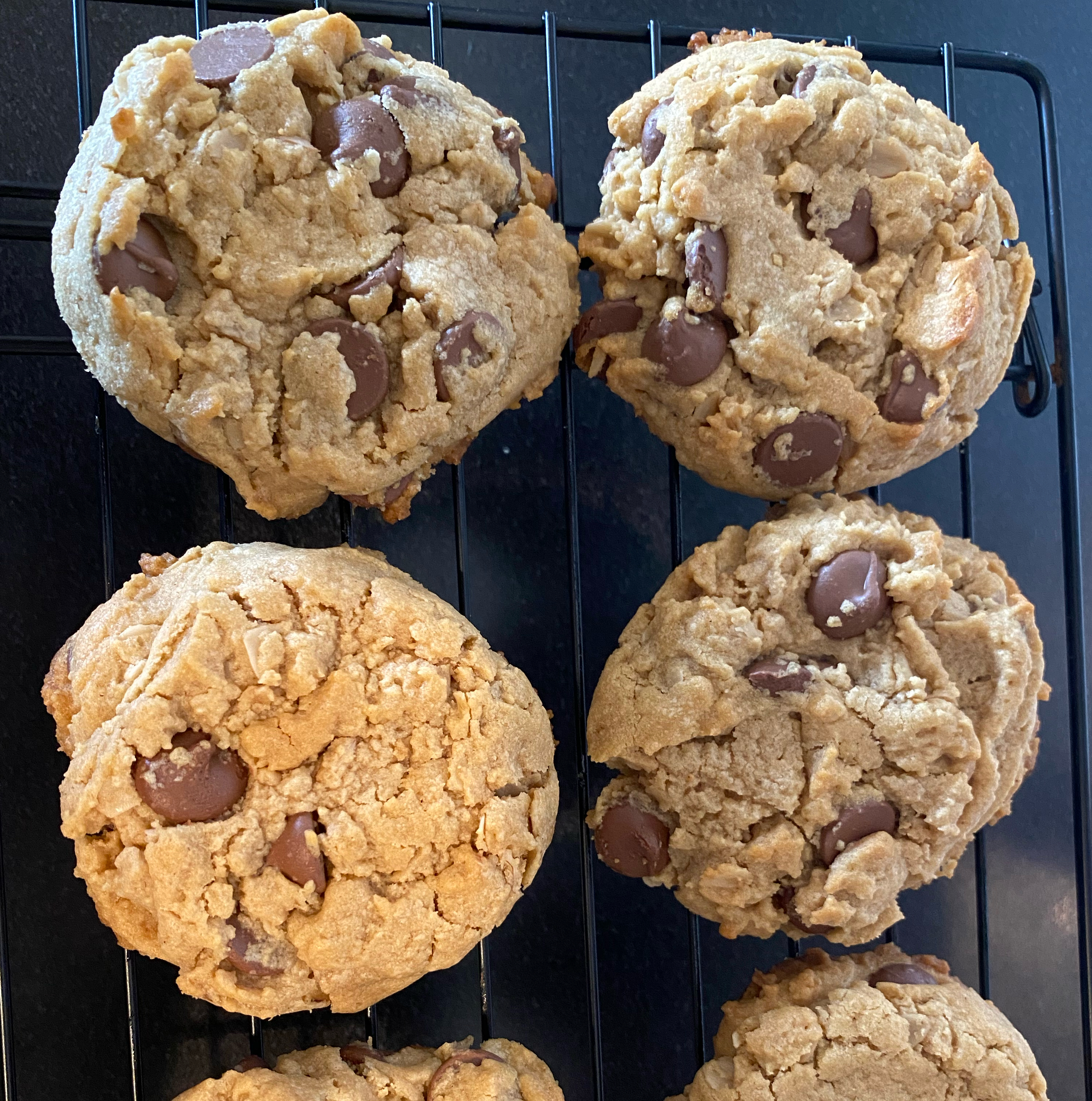 Outrageous Chocolate Chip Cookies 