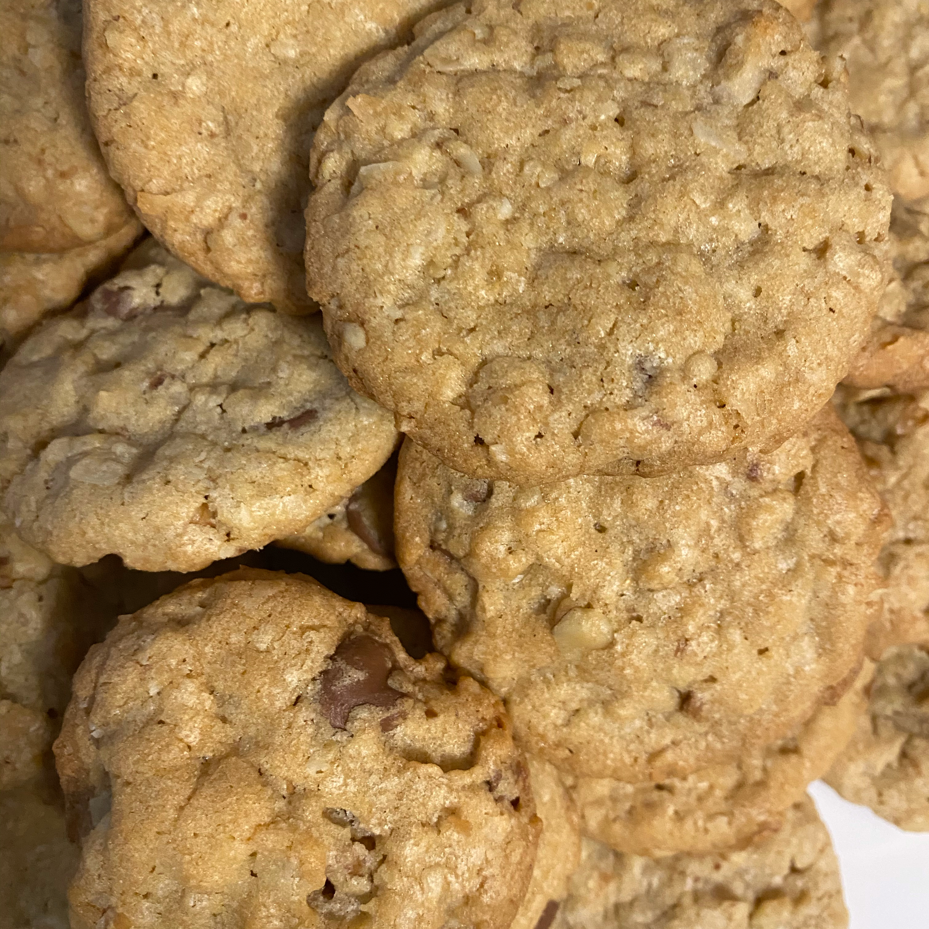 Crisp Oatmeal Cookies 