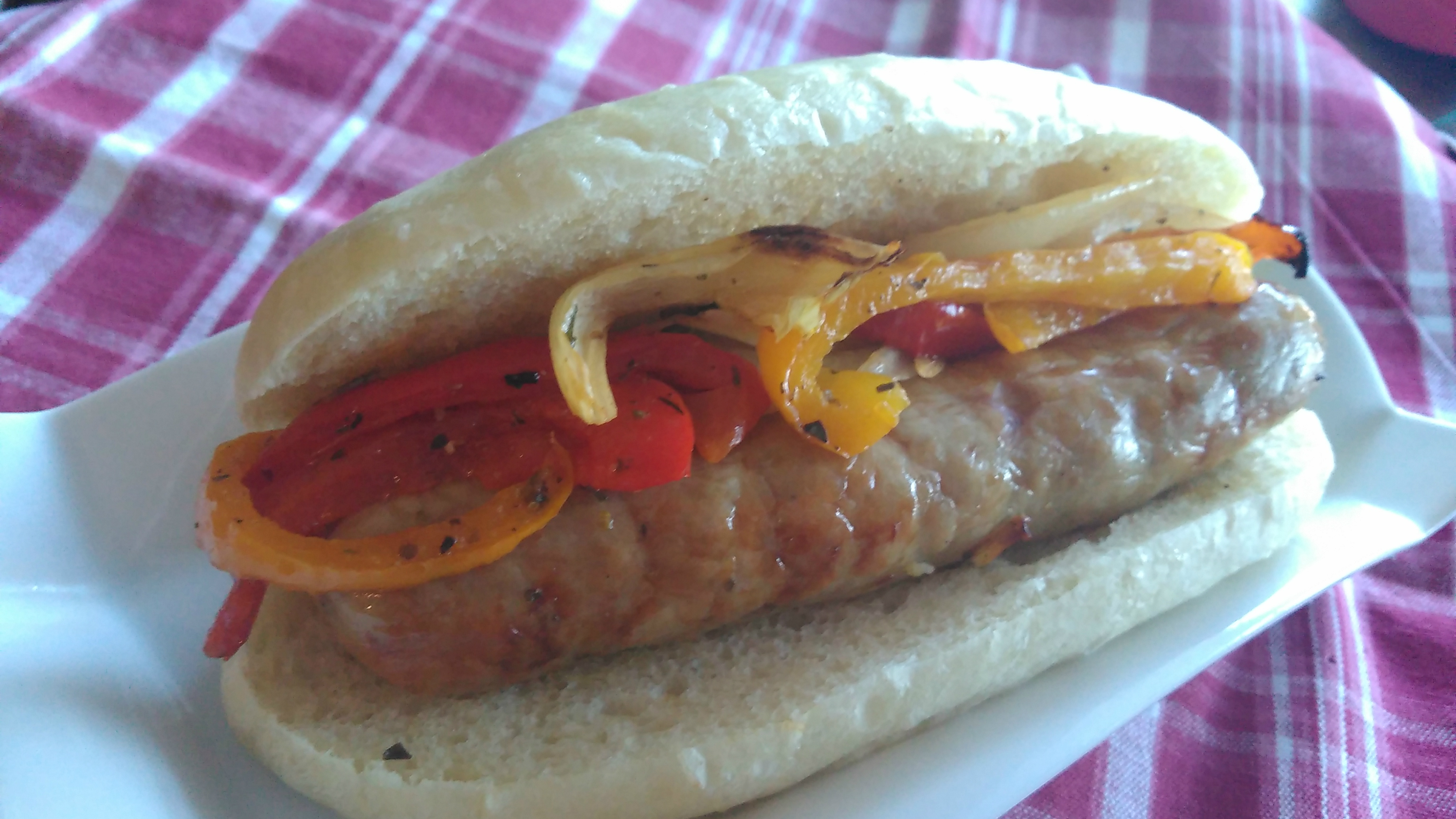 Air Fryer Italian Sausages, Peppers, and Onions 