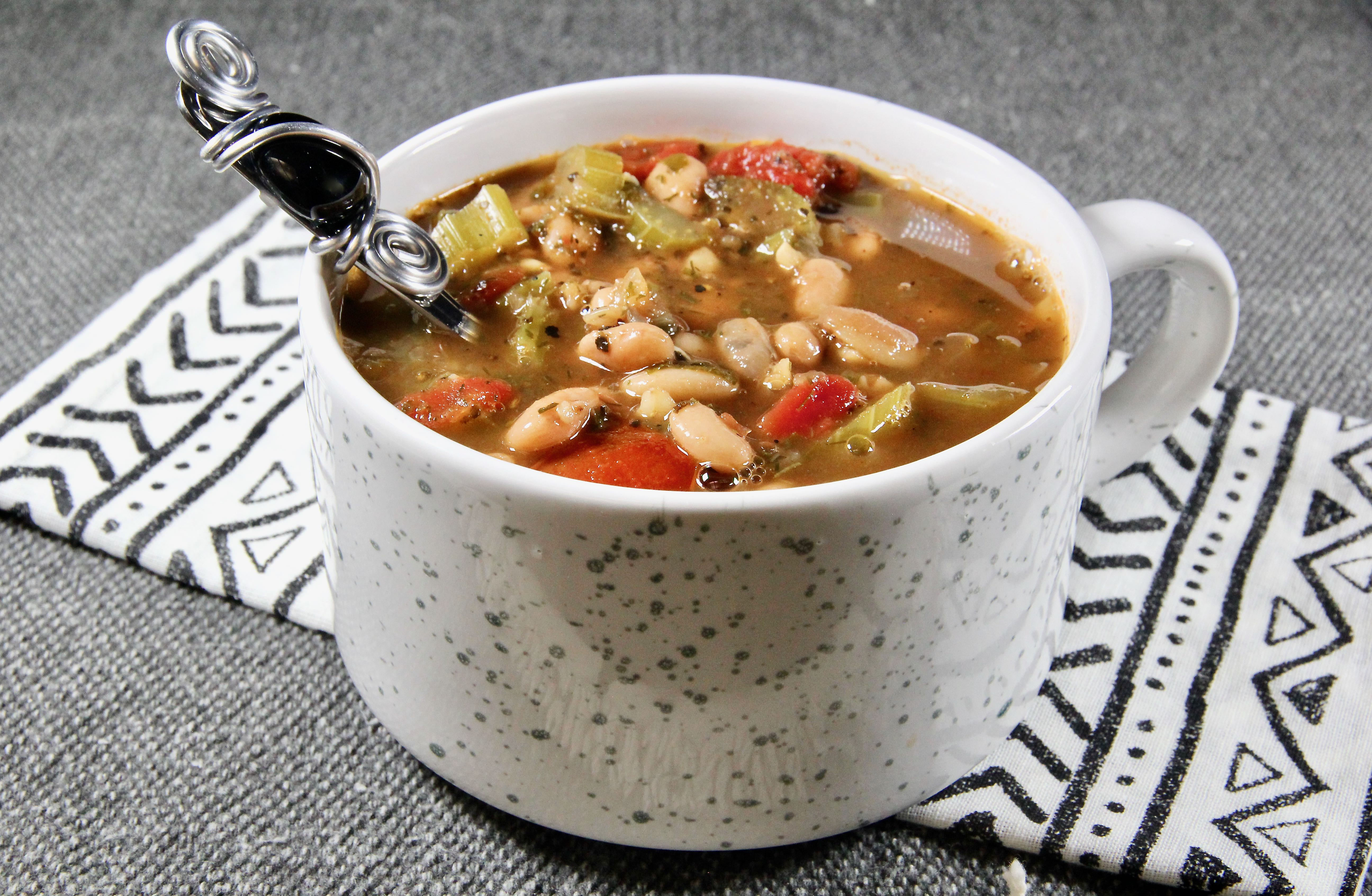 Greek Bean Soup 