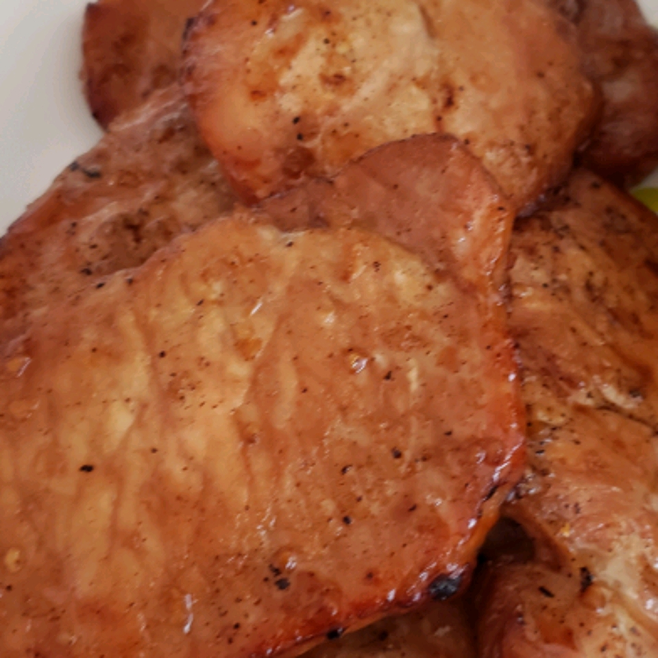 Honey-Grilled Pork Chops 