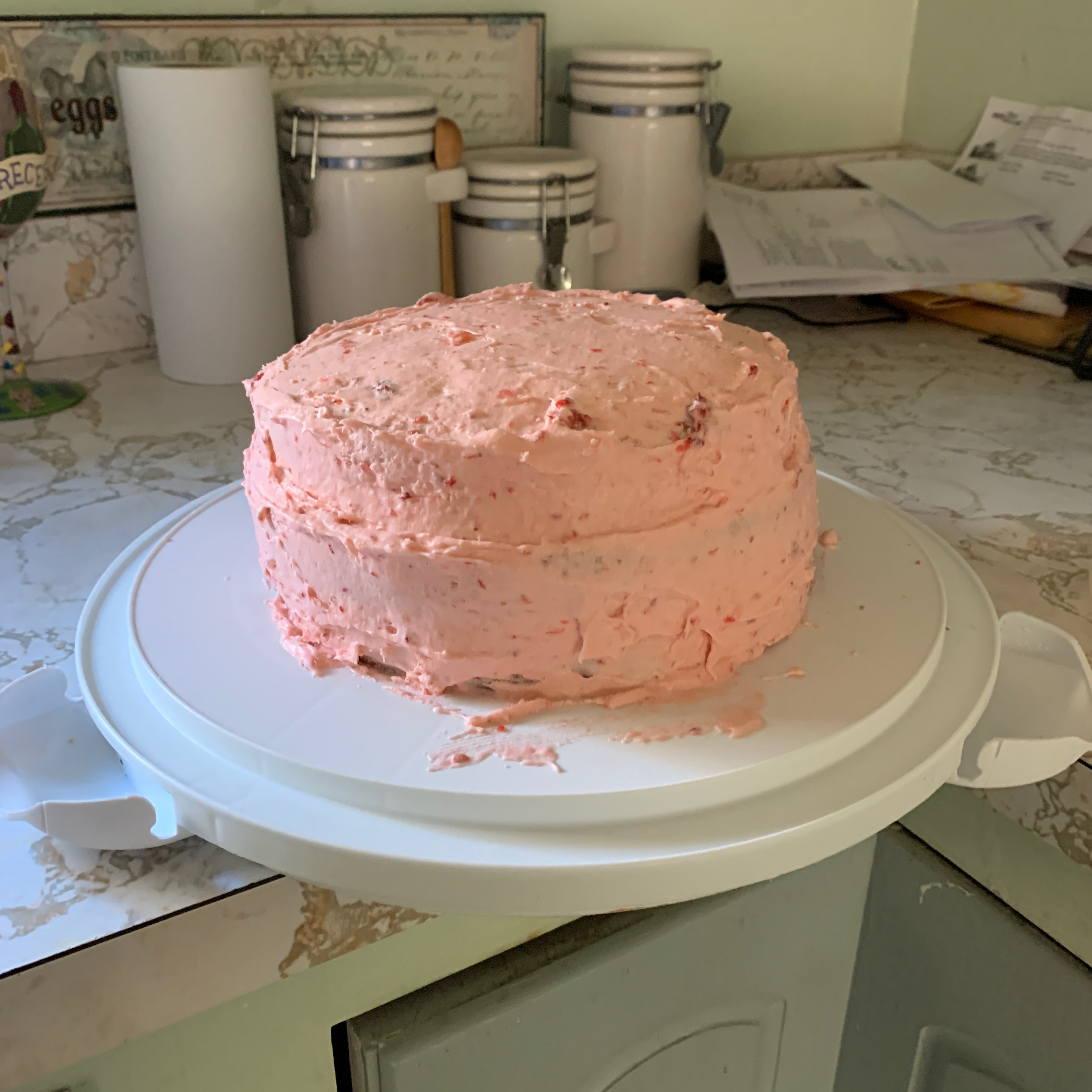 Strawberry Cake and Frosting 