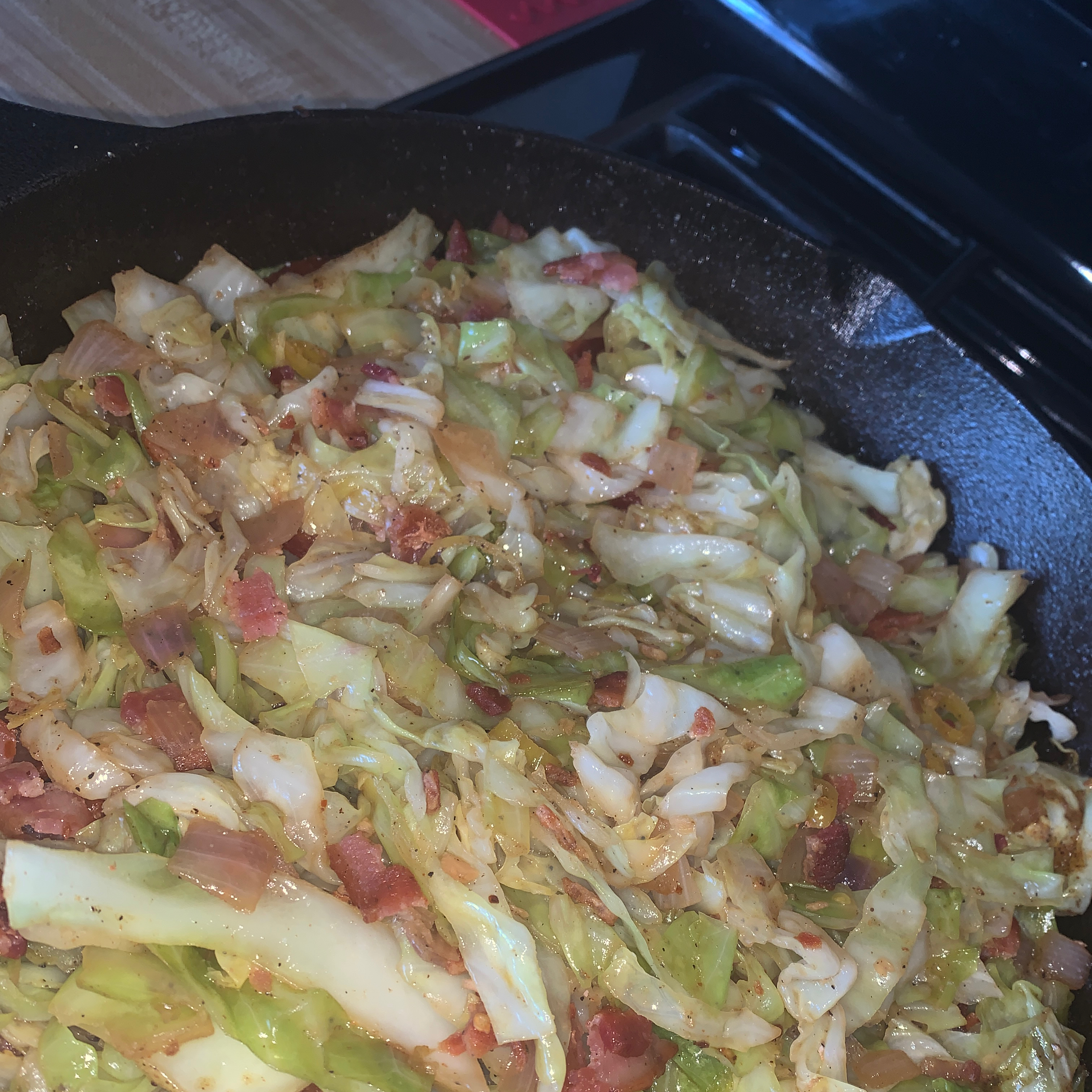 Fried Cabbage with Bacon and Garlic 