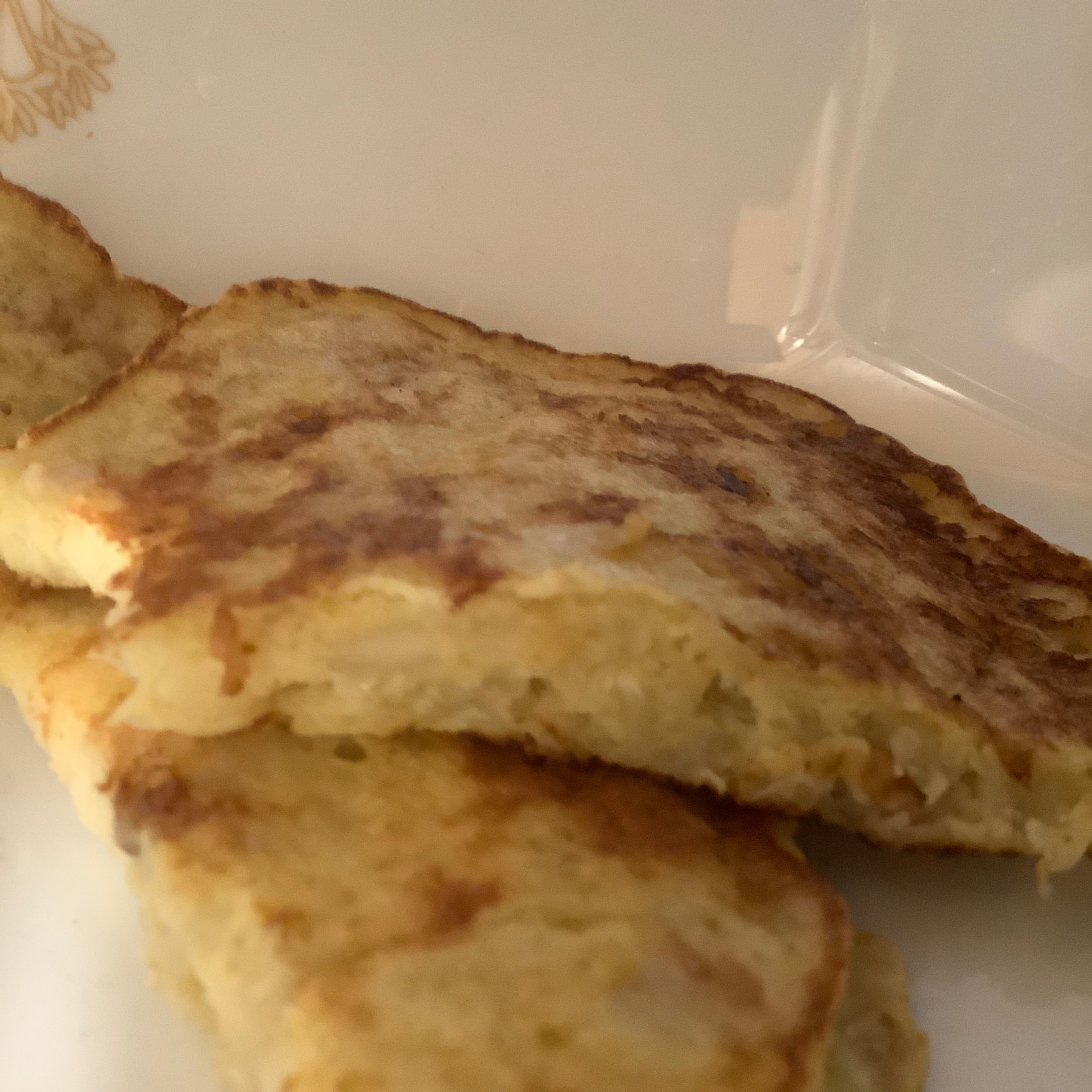 2-Ingredient Wheat-Free Banana Pancakes (Paleo) mike k