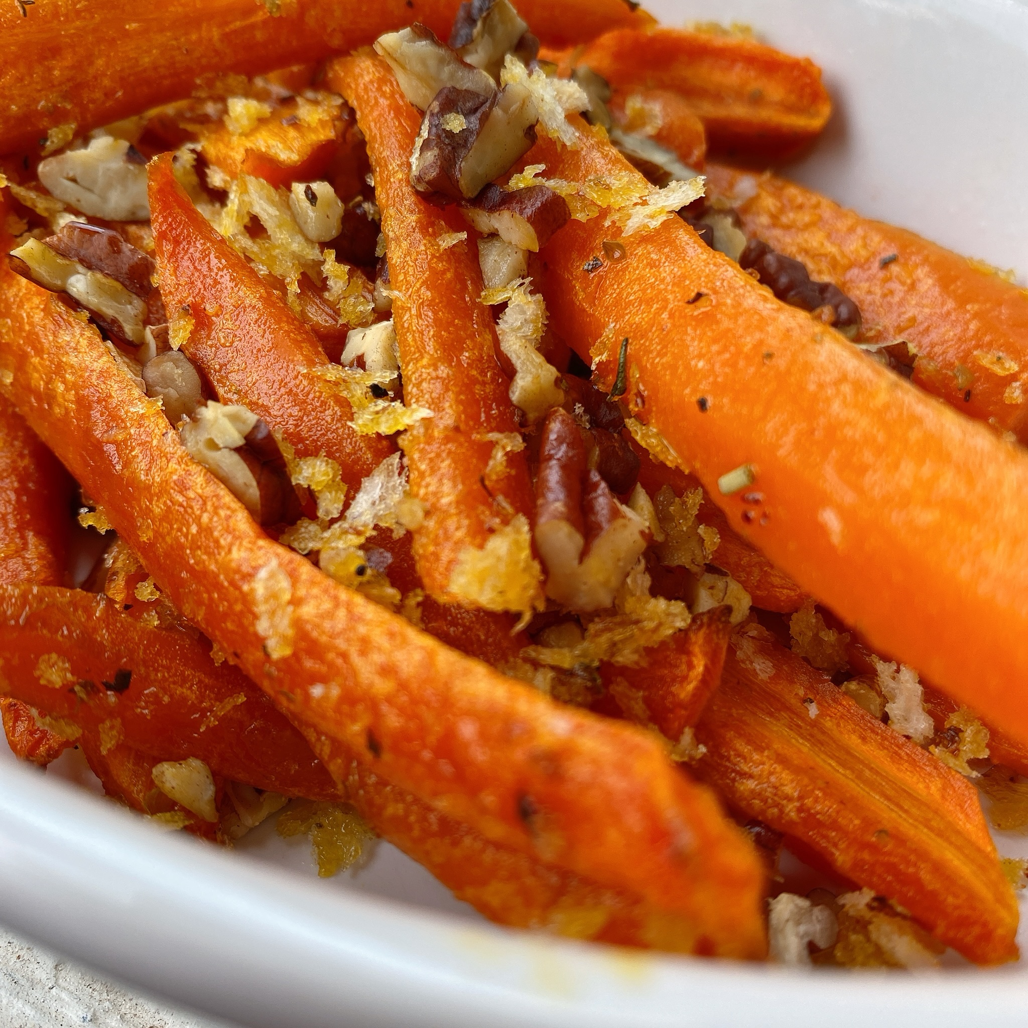 Oven-Roasted Carrots thedailygourmet