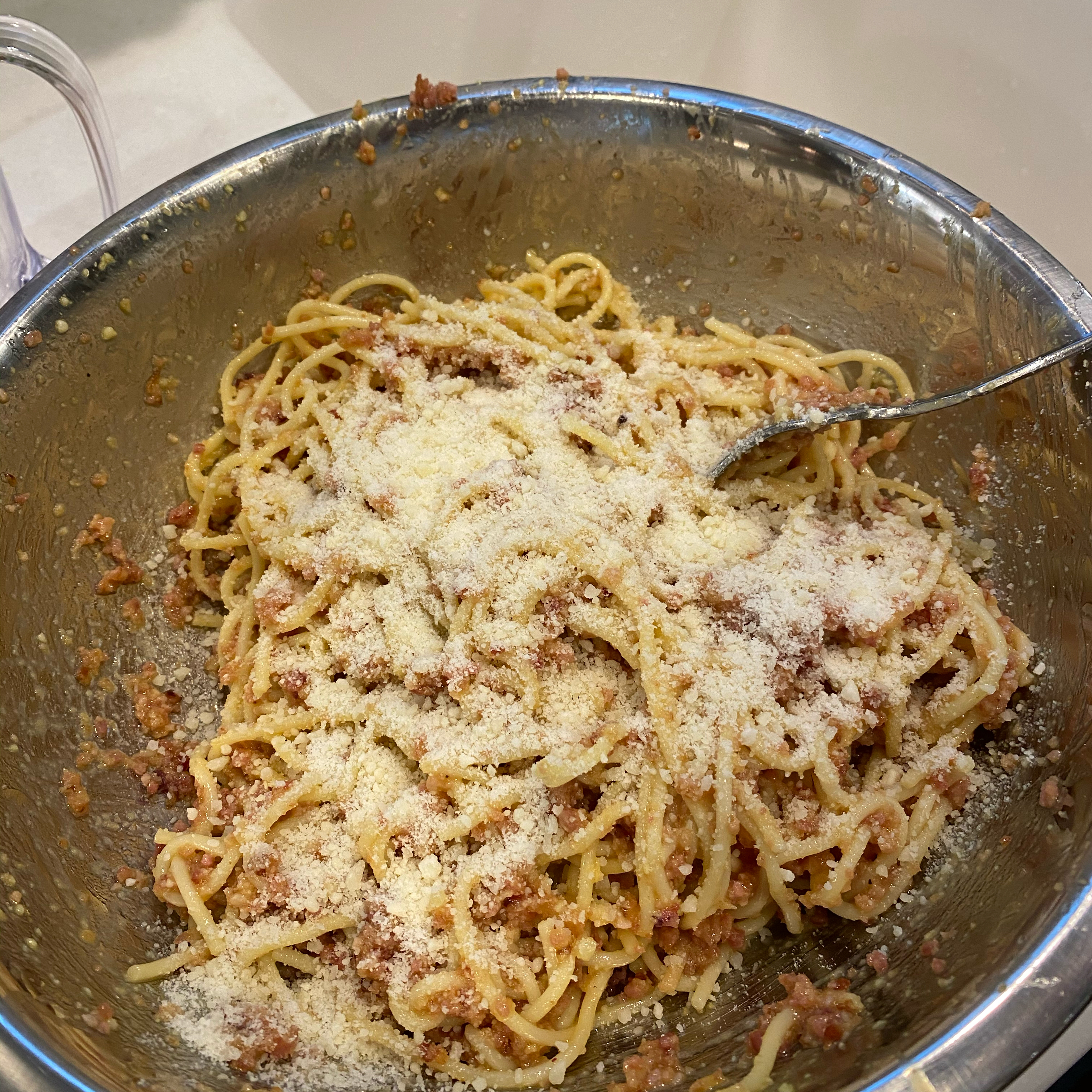 Spaghetti alla Carbonara: The Traditional Italian Recipe 