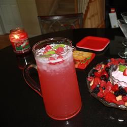 Easy Raspberry Lemonade 