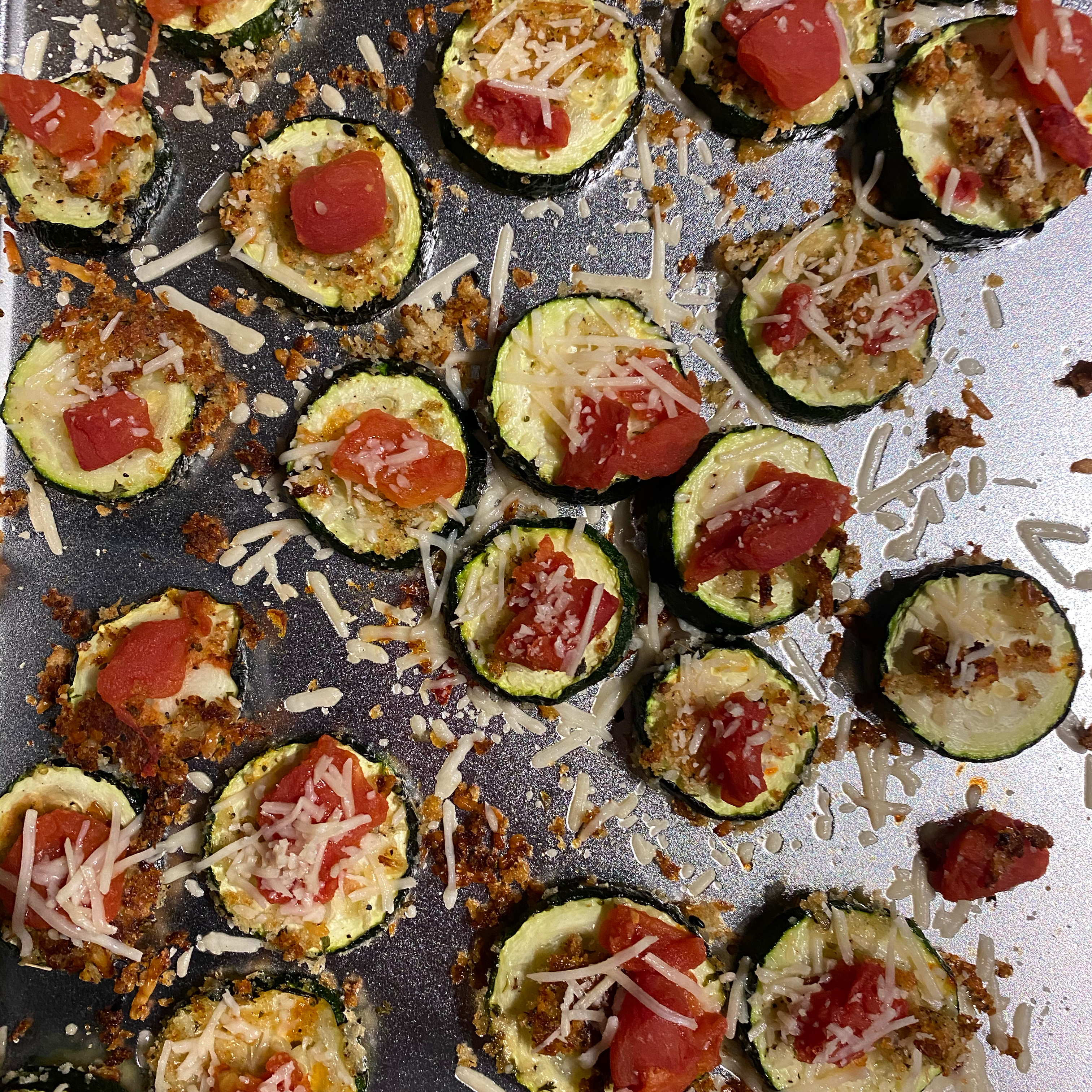 Quick Baked Zucchini Chips 