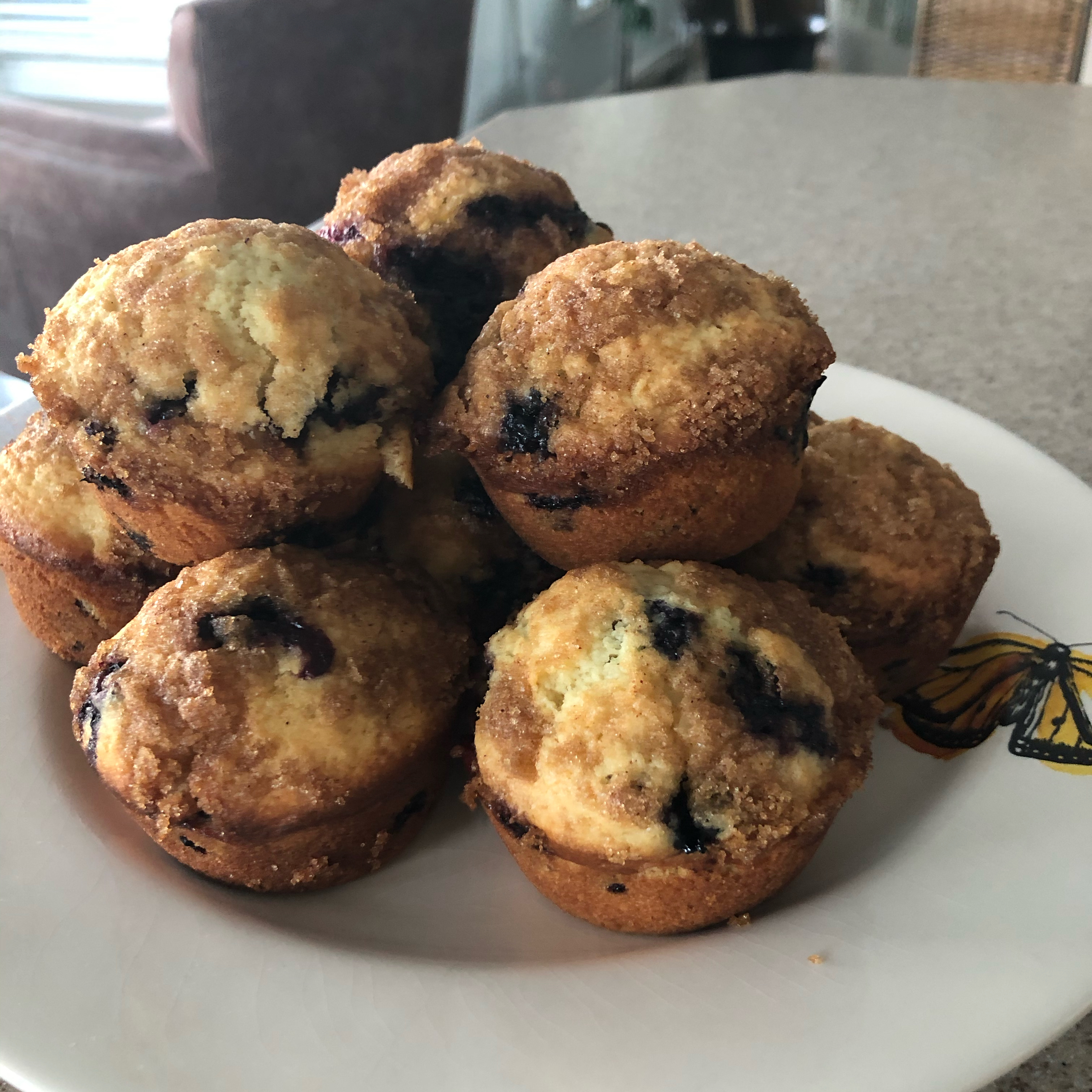 Streusel Topped Blueberry Muffins 