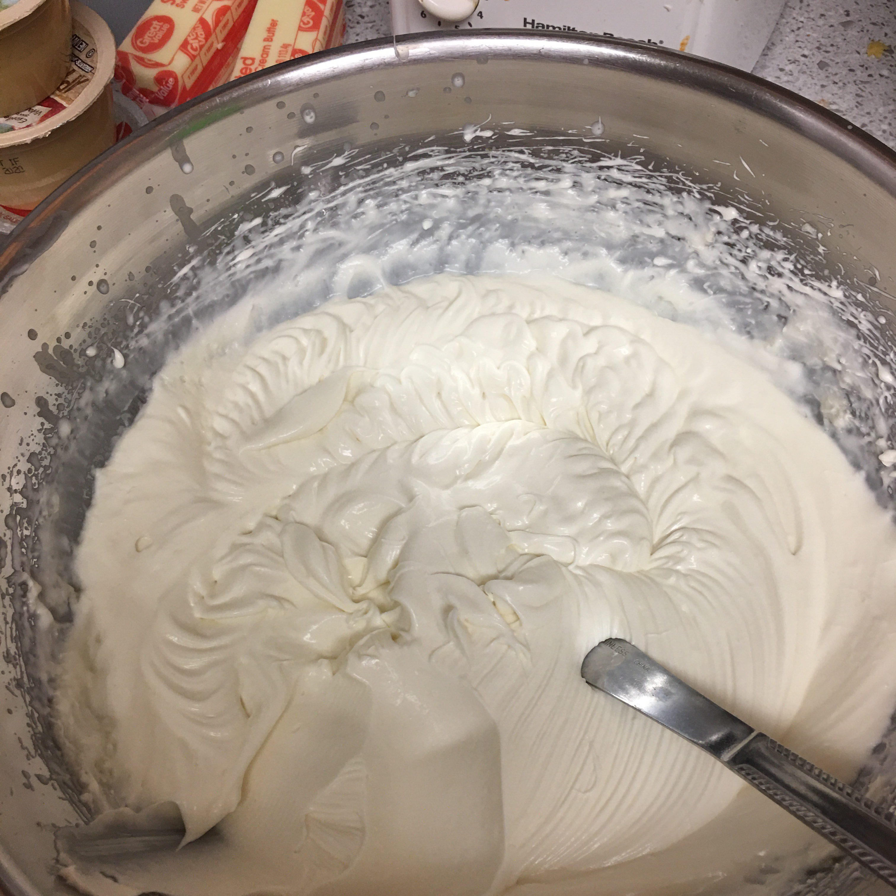 Sturdy Whipped Cream Frosting 