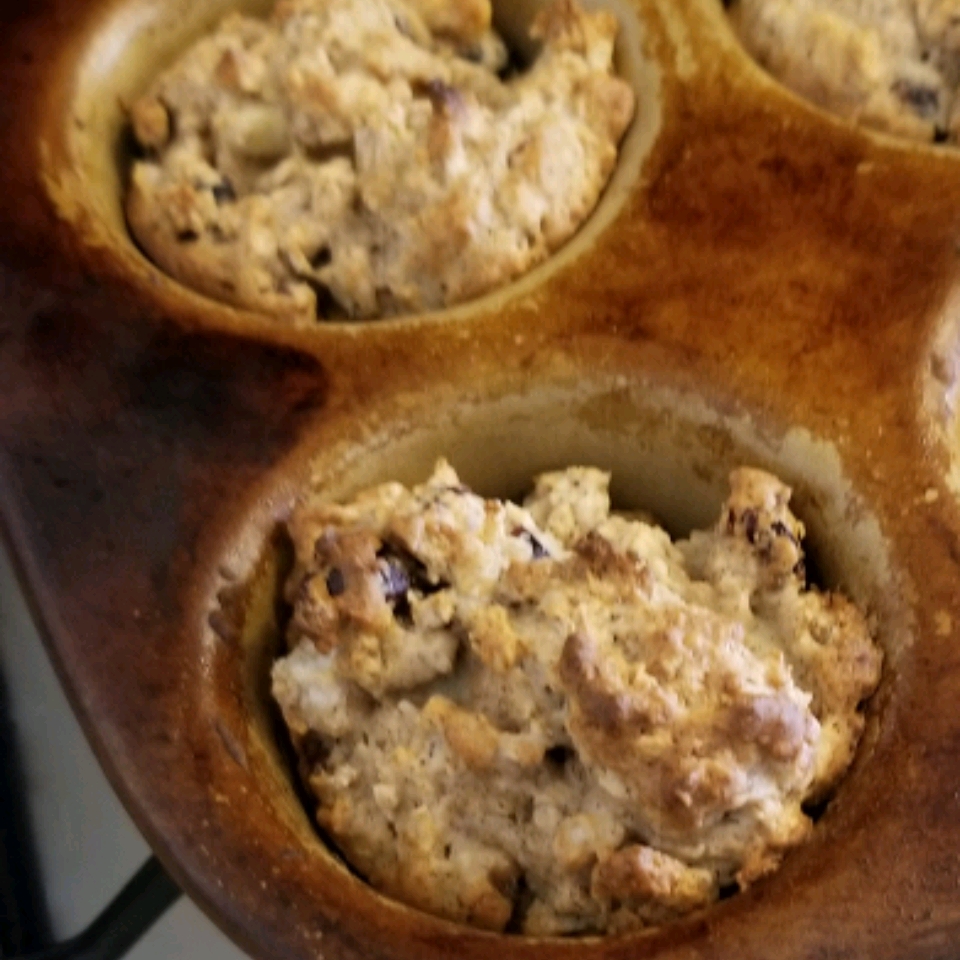 Oatmeal Apple Muffins 