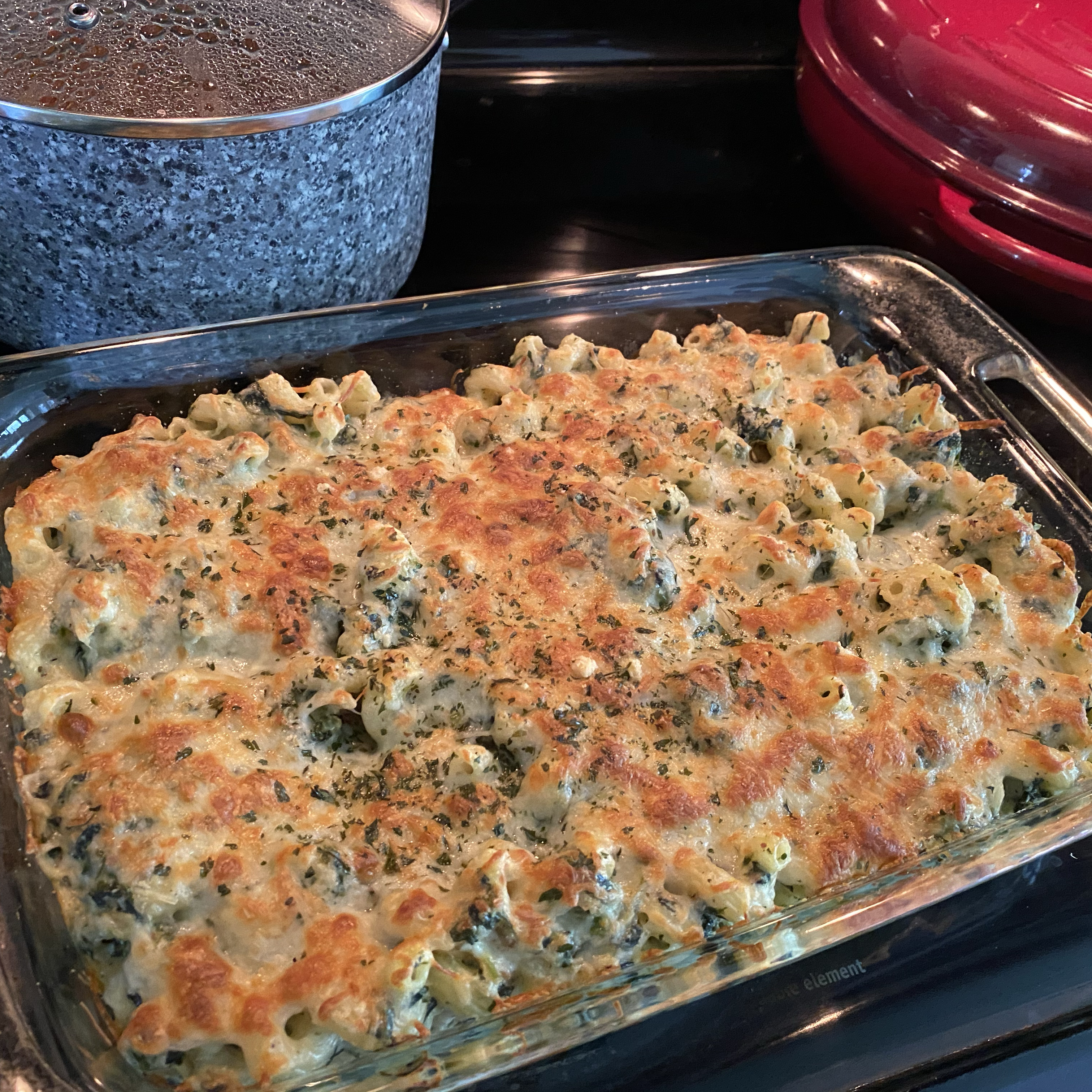 20-Minute Spinach and Artichoke Macaroni & Cheese nichellec