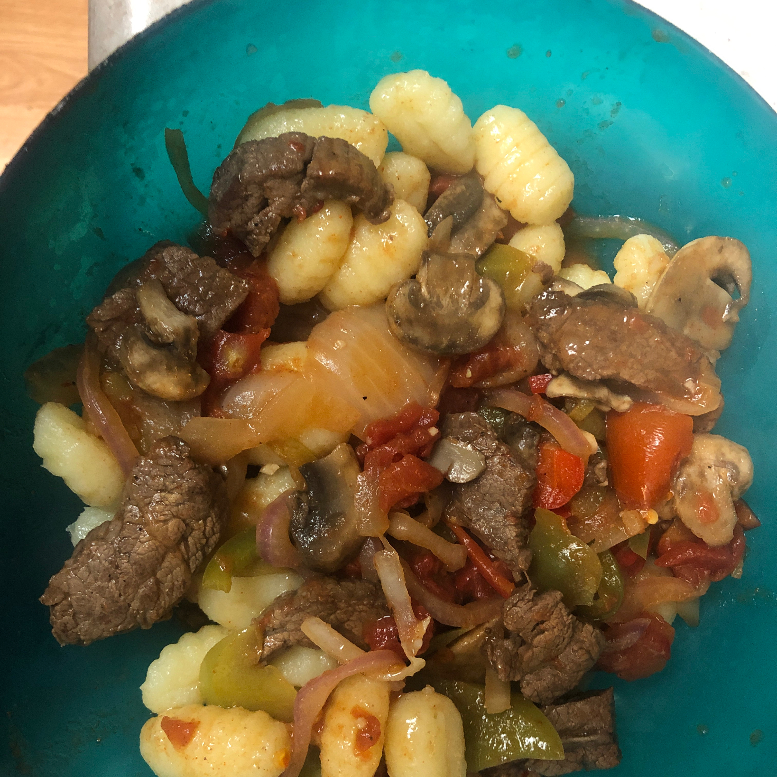Aussie Beef and Peppers with Gnocchi 