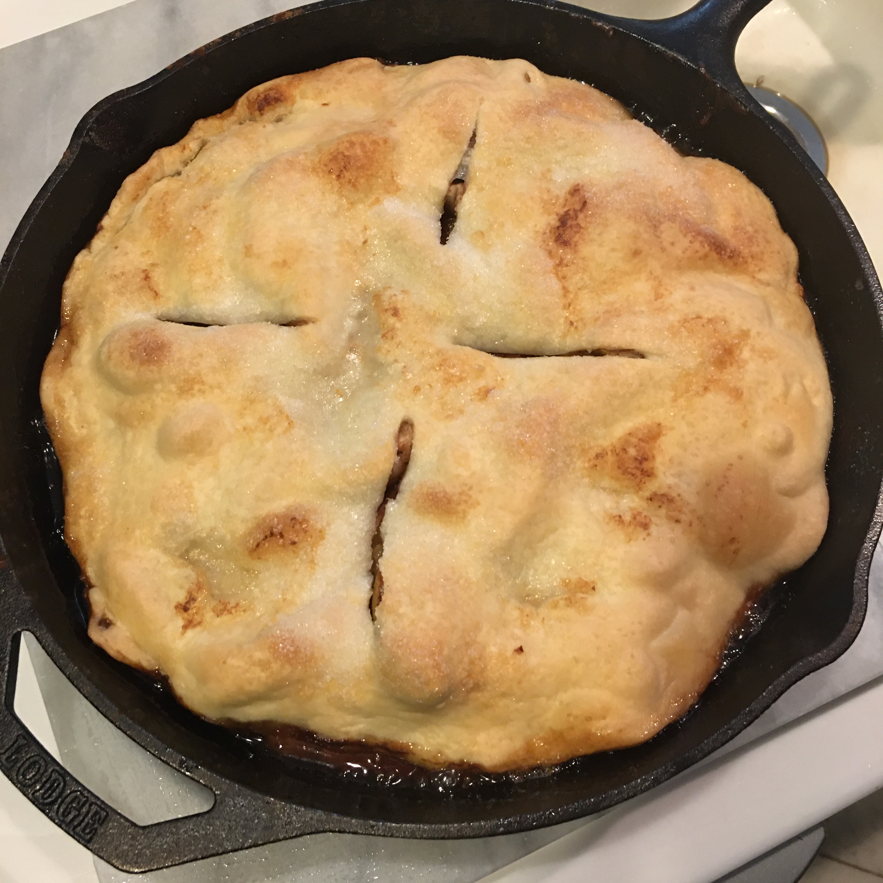 Grandma's Iron Skillet Apple Pie 