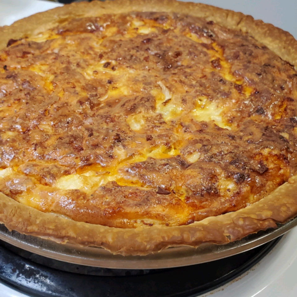 Easy Bacon and Cheese Quiche 