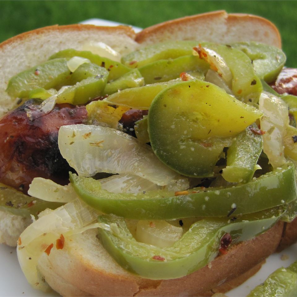 Festival-Style Grilled Italian Sausage Sandwiches 