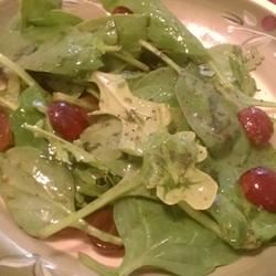 Arugula and Romaine Salad  like Red Grapes