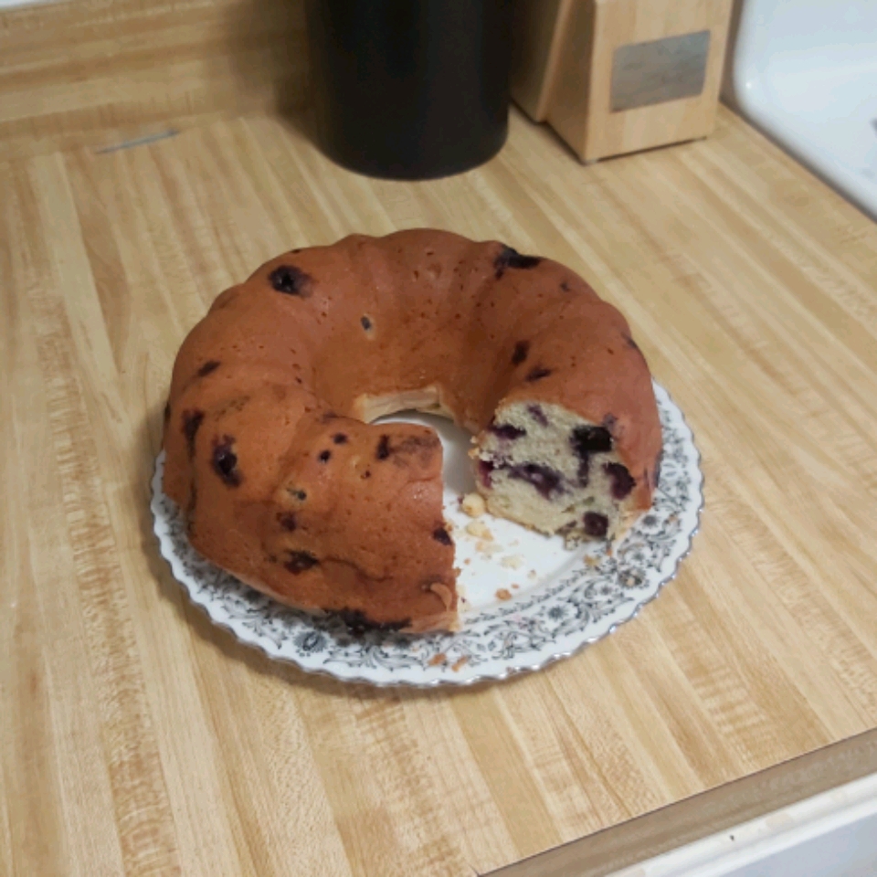 Blueberry Pound Cake 