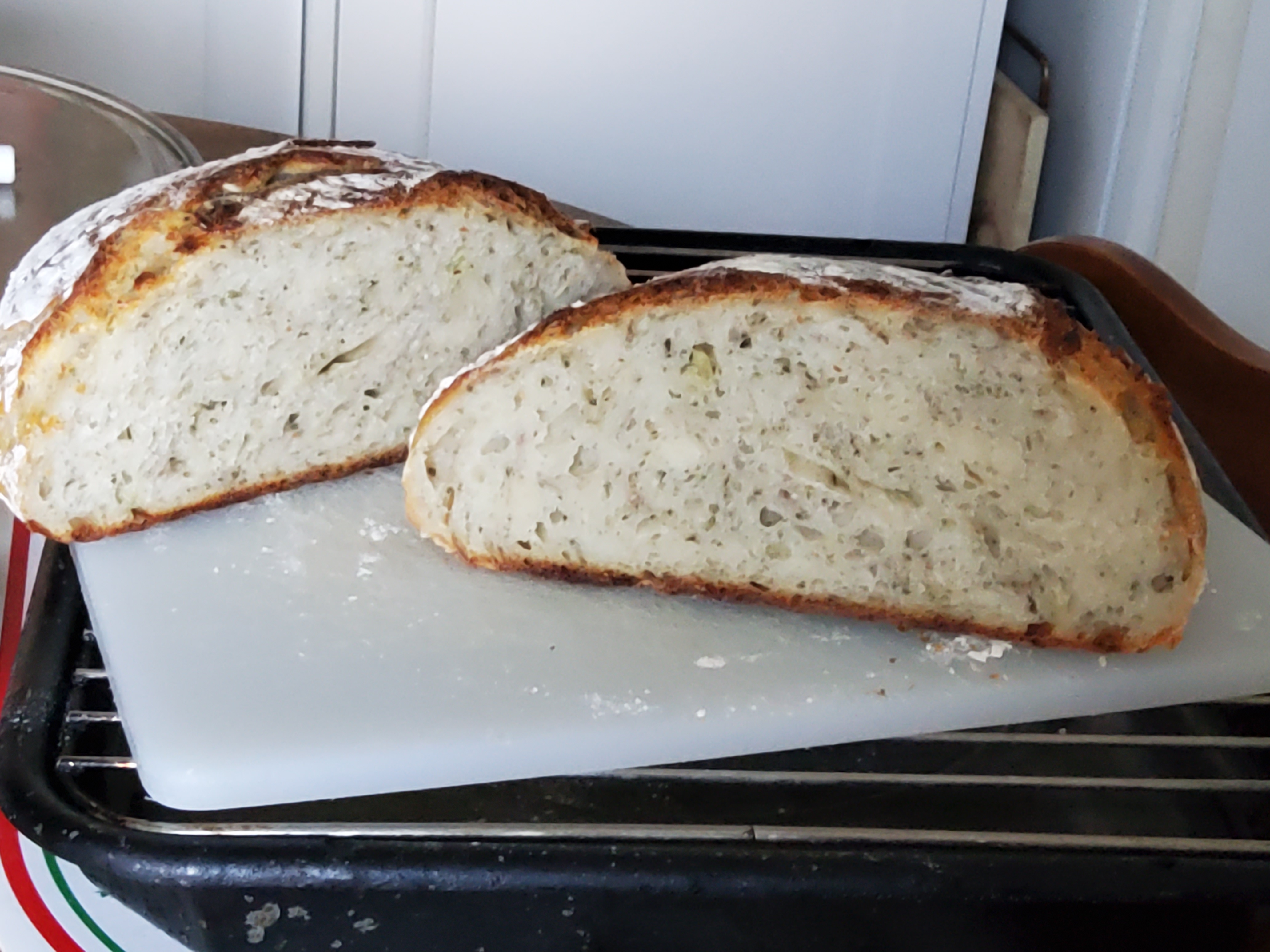 Parmesan Herb Bread 