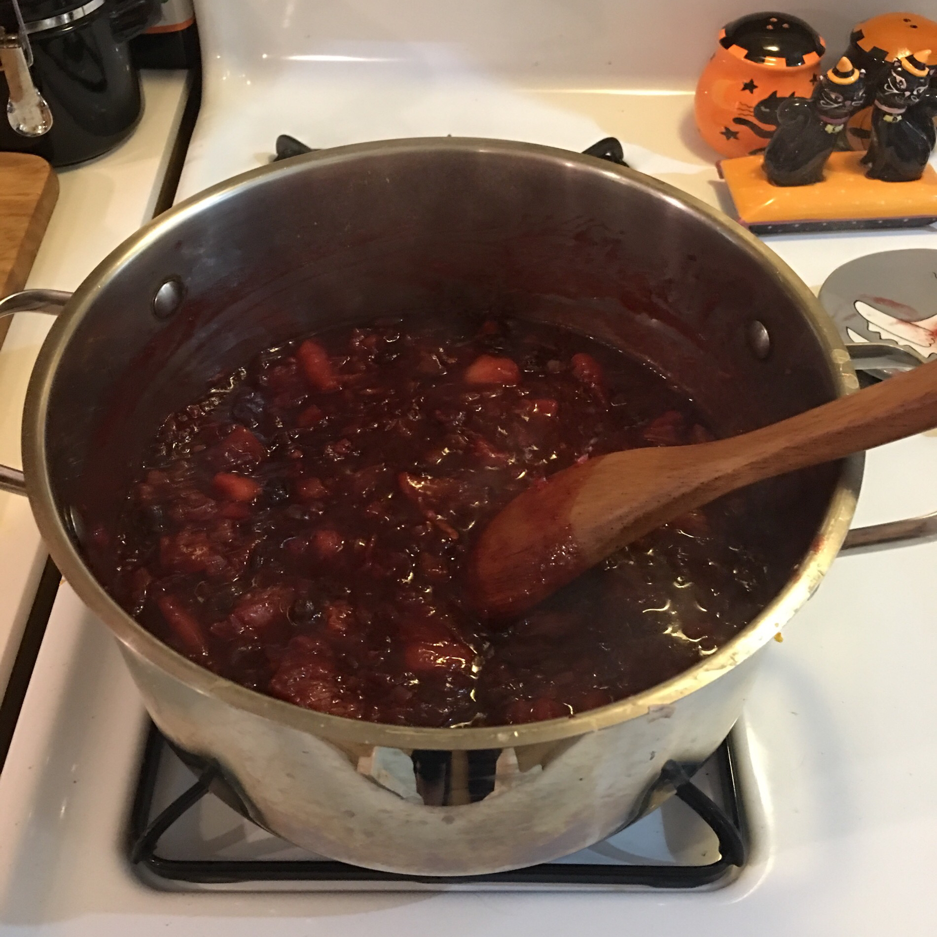 Cranberry, Apple, and Fresh Ginger Chutney jte