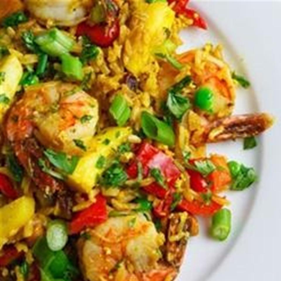 Thai Fried Rice with Pineapple and Chicken 
