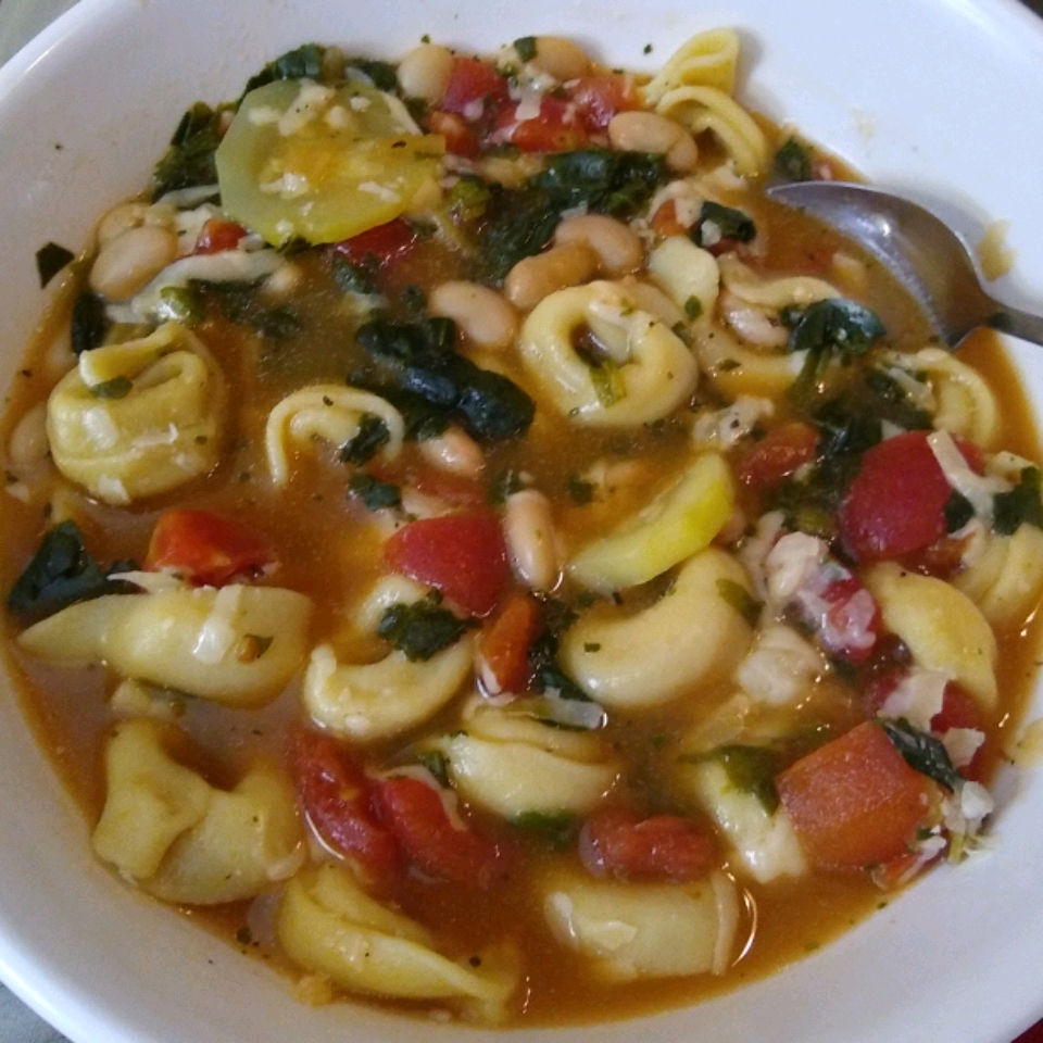 Simple Tortellini Soup txcokergal