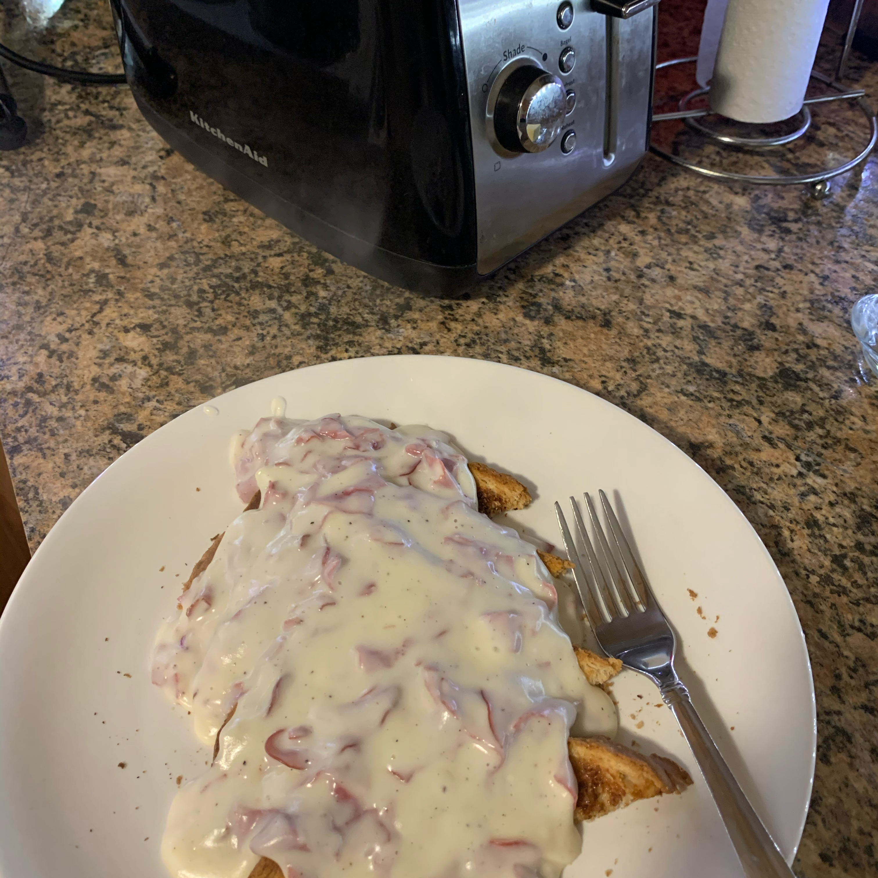 Mom's Easy Creamed Chipped Beef on Toast 