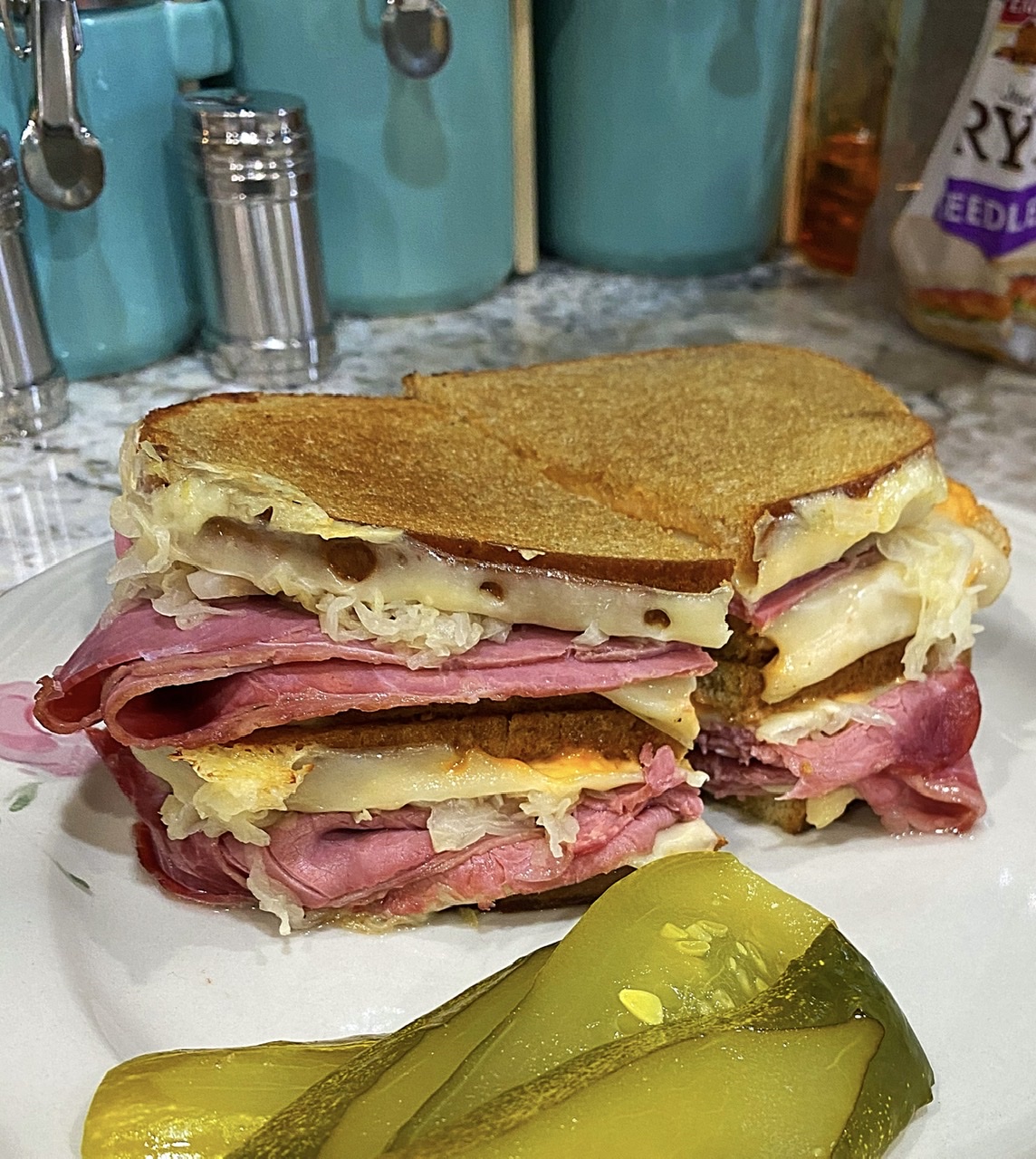 Reuben Sandwich II 