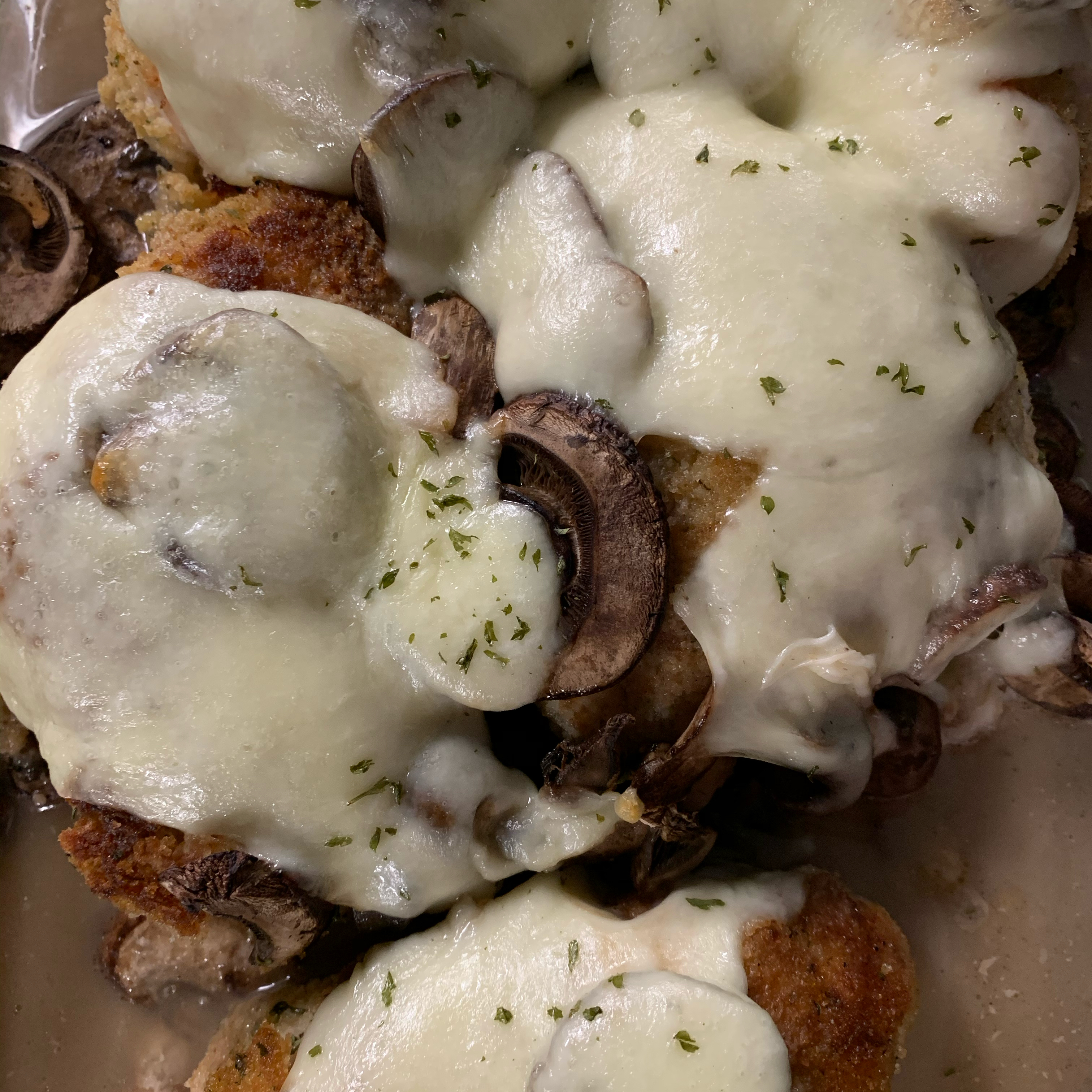 Chicken With Mushrooms 