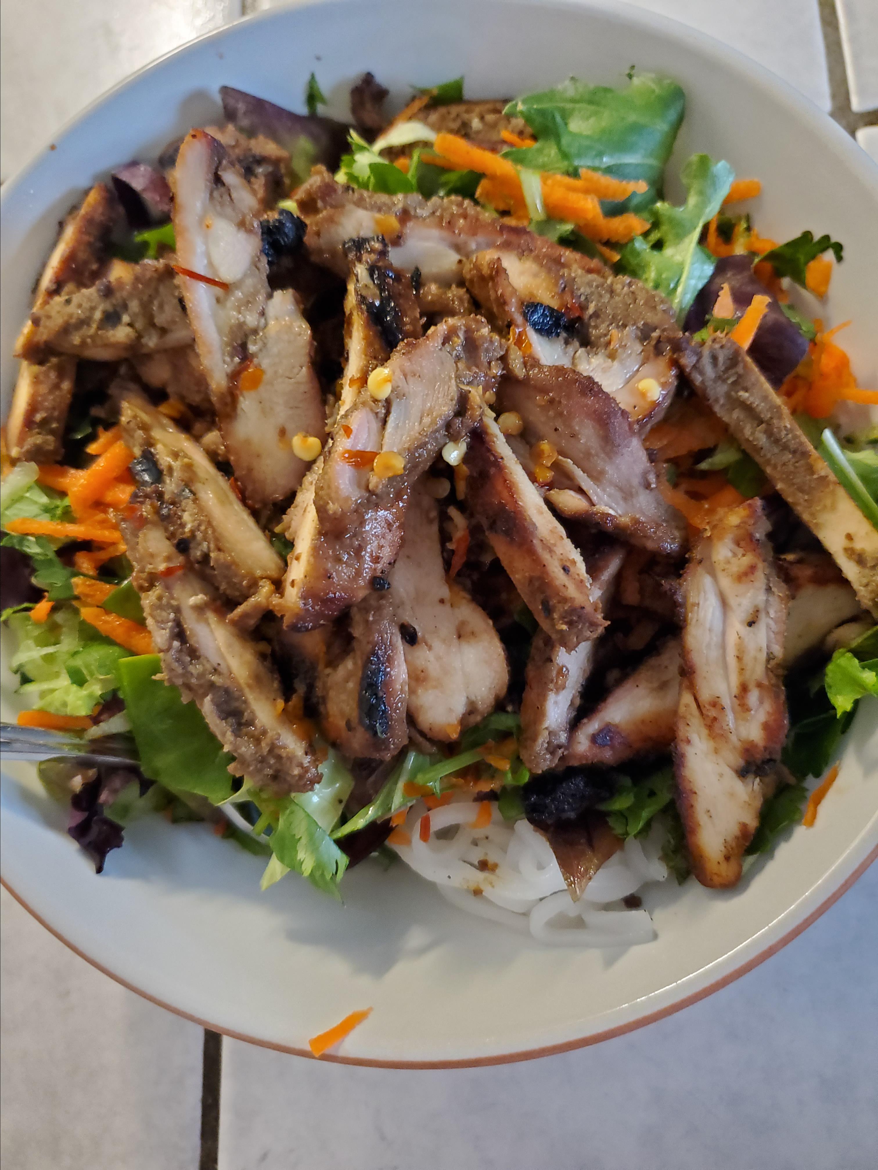 Vietnamese Noodle Salad with Lemongrass Chicken Fuzzypaw Mom