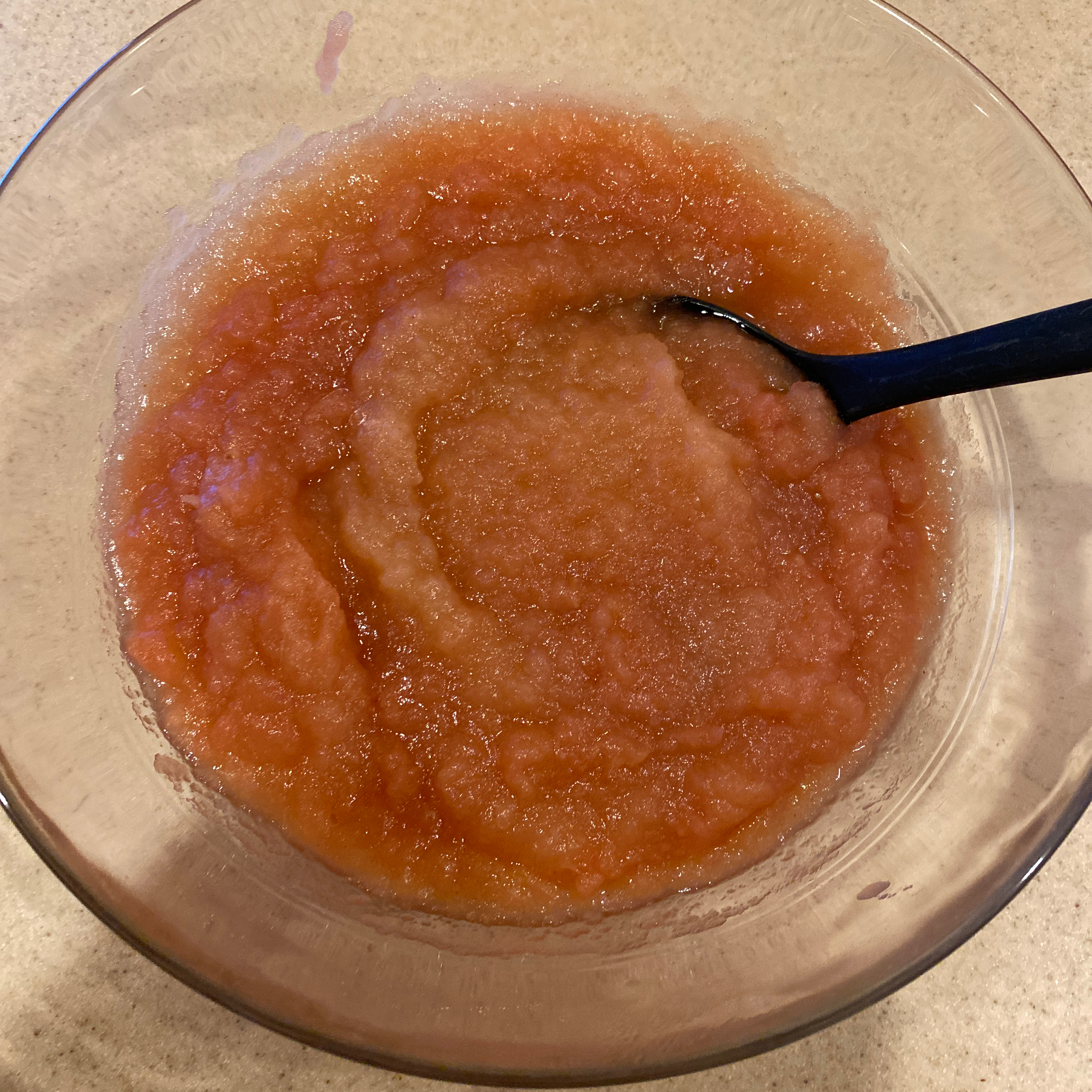 Sarah's Homemade Applesauce 