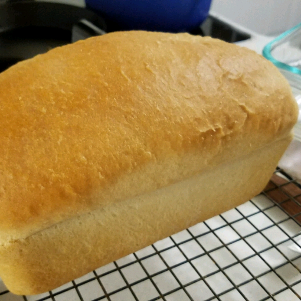 Simple White Bread StephanieE