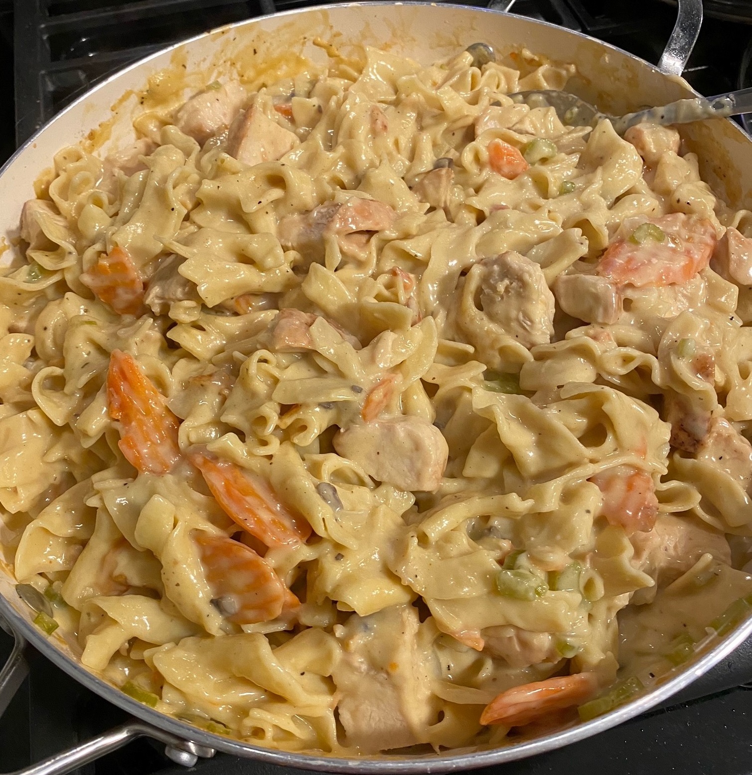 Incredibly Easy Chicken and Noodles 