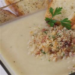 Cream of Cauliflower Soup With Bacon Gremolata 