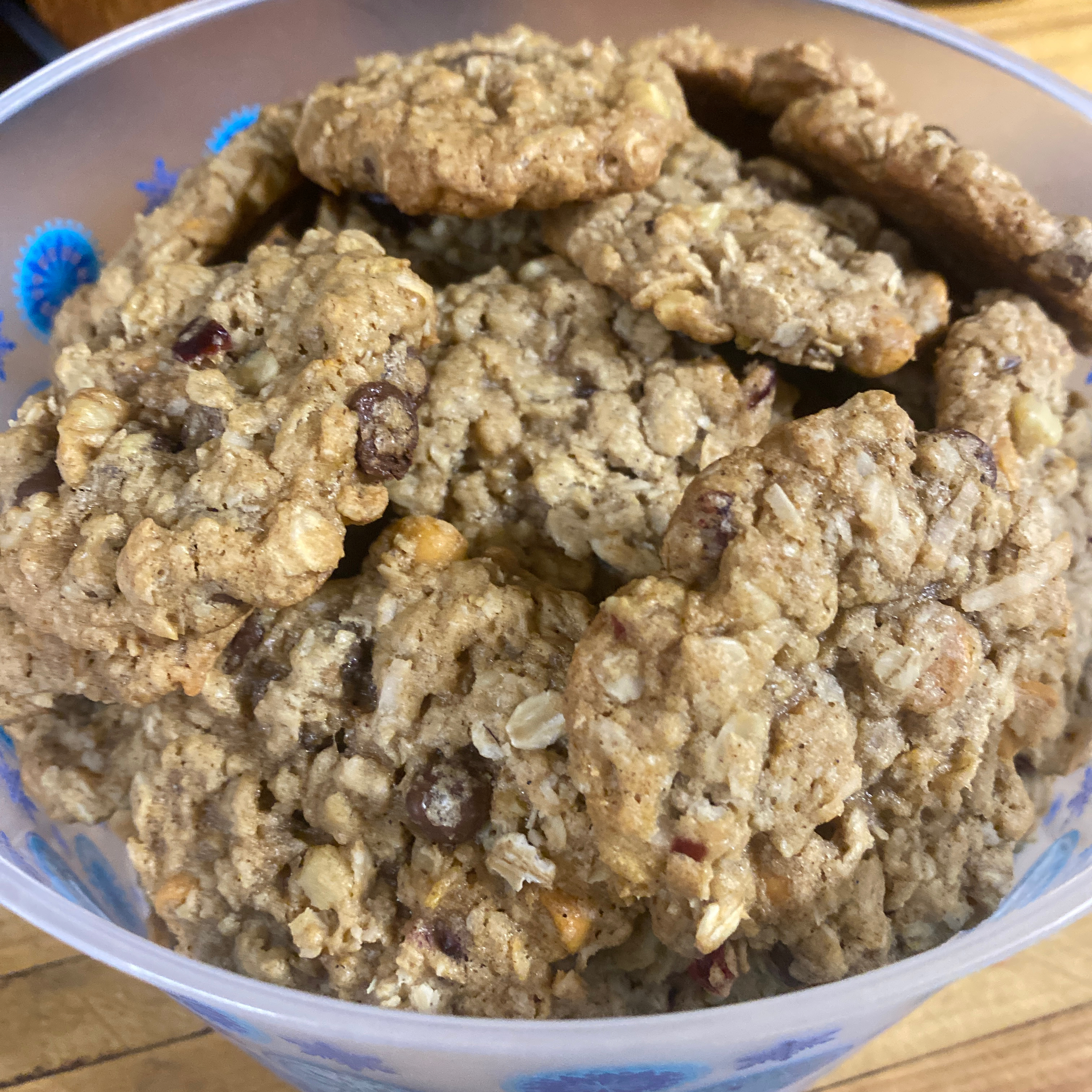 A to Z Everything-but-the-Kitchen-Sink Chocolate Chip Cookies TinkRNone