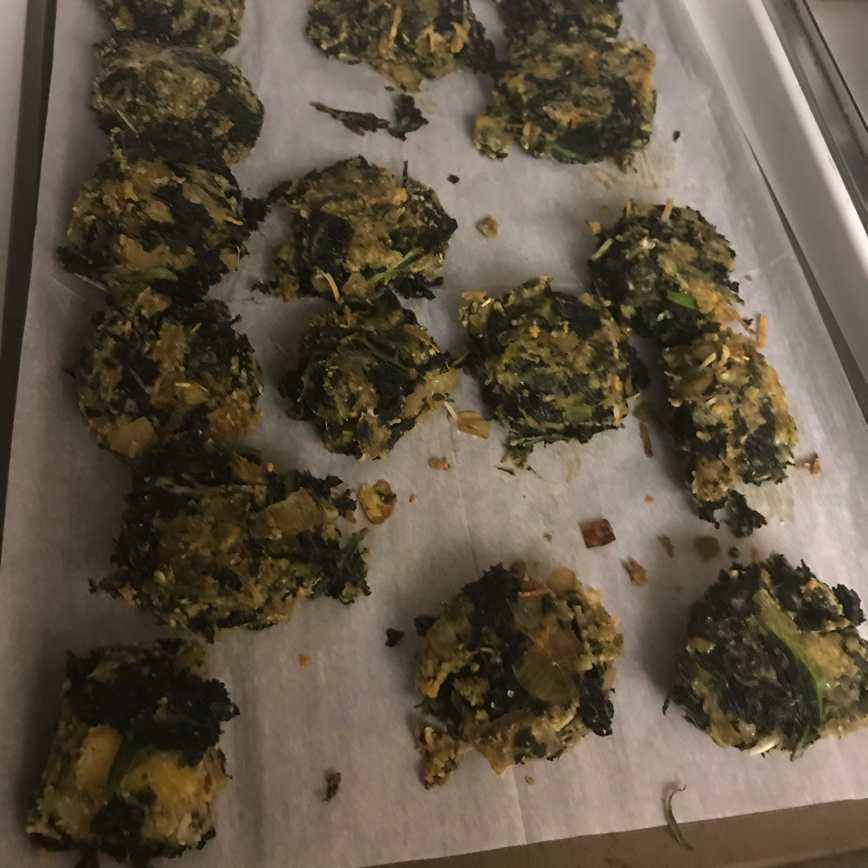 Delicious Herbed Spinach and Kale Balls Stephie250