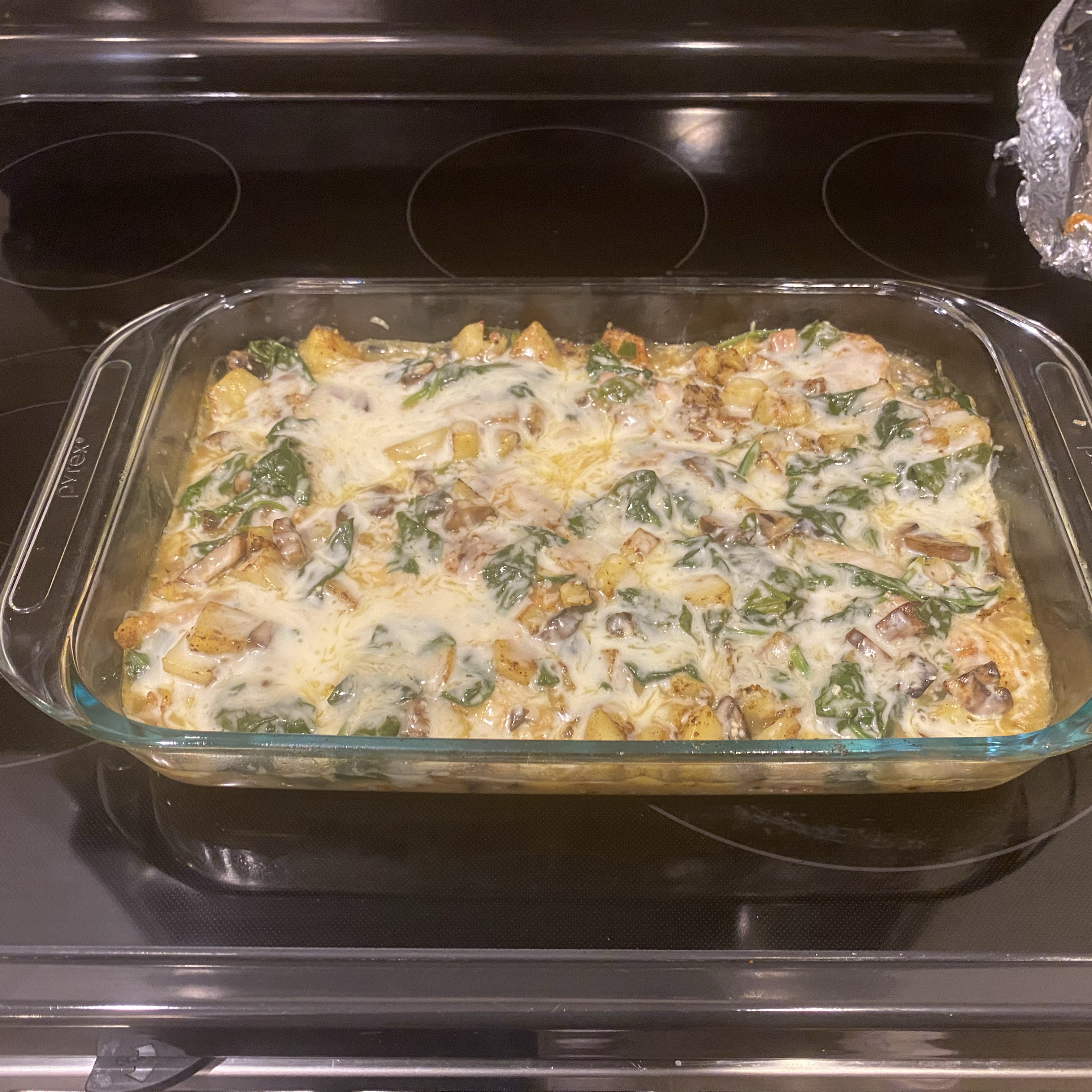 Smothered Chicken with Spinach, Potatoes, and Mushrooms 
