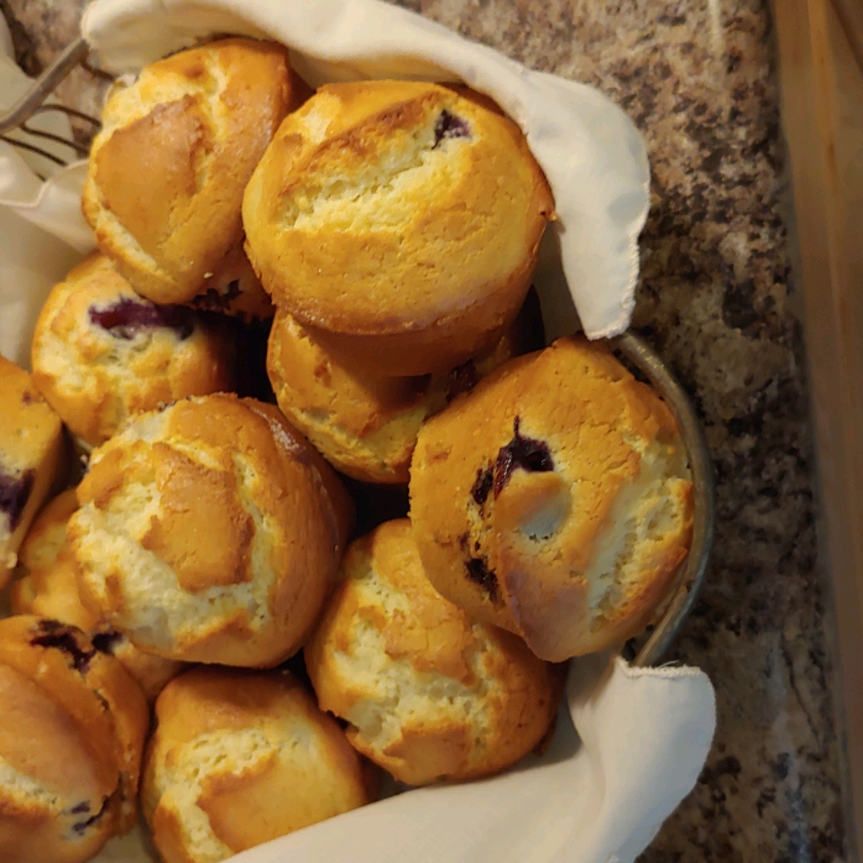 Blueberry Cream Muffins 
