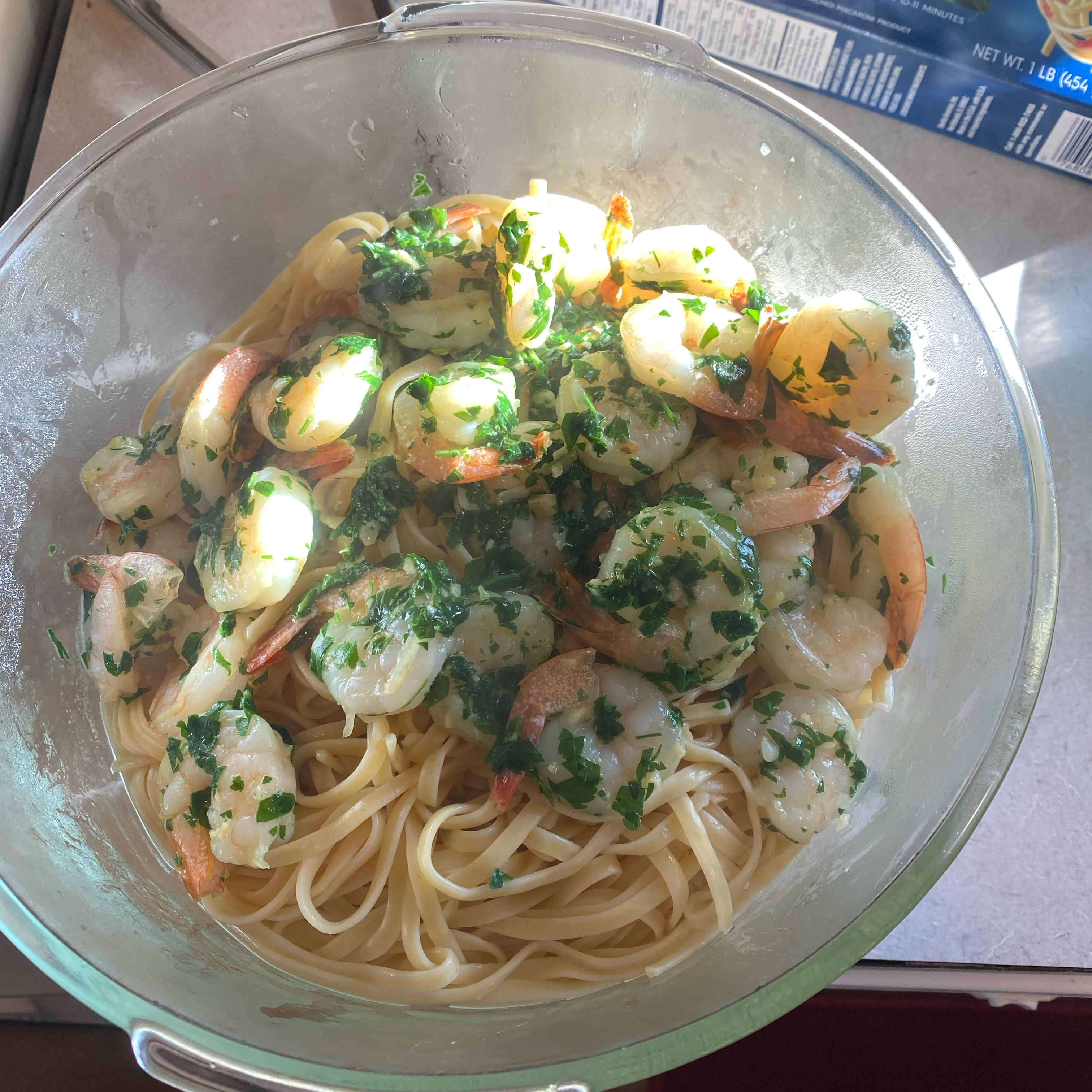 Garlic Butter Shrimp with Parsley Xelle