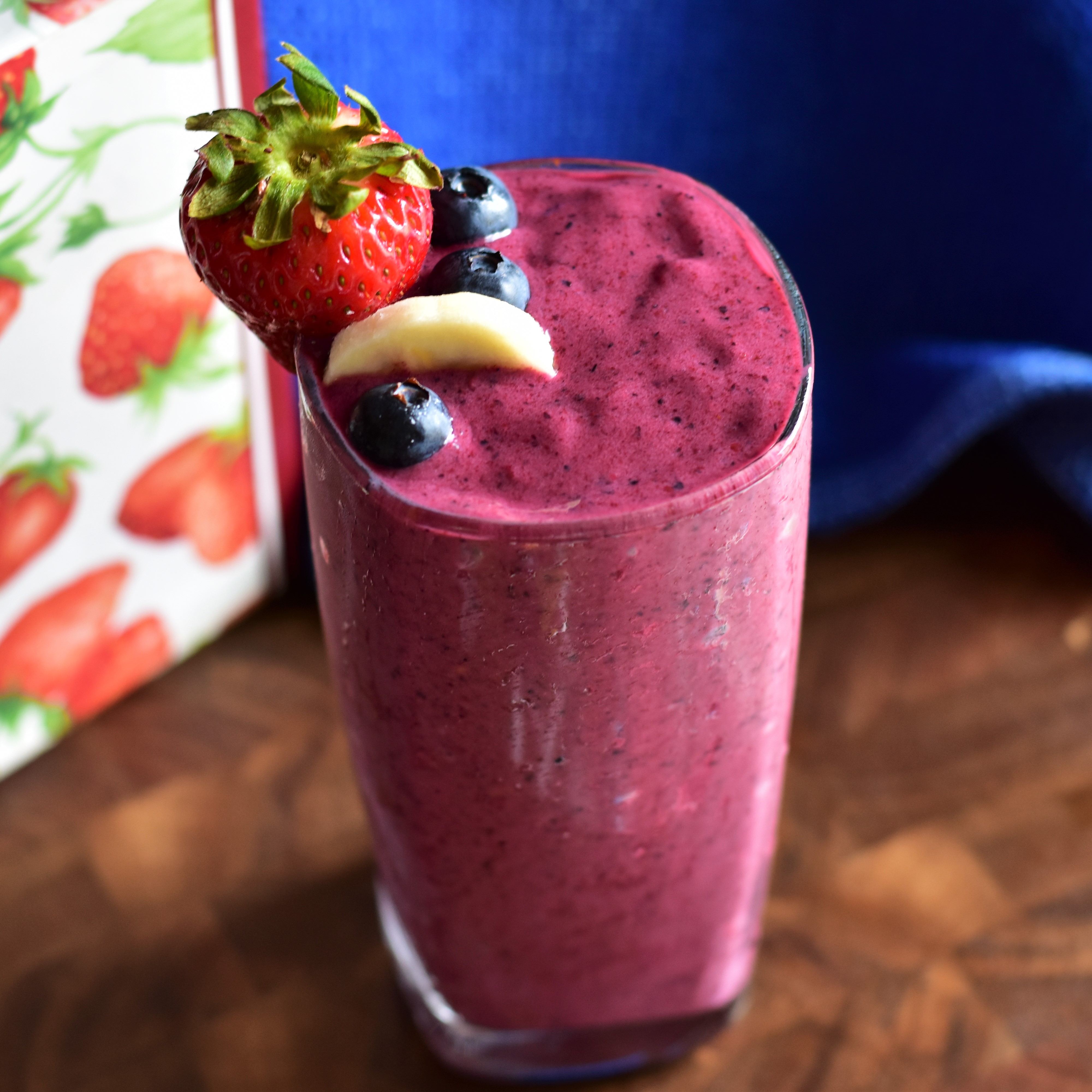 Red, White, and Blue Fruit Smoothie Kim