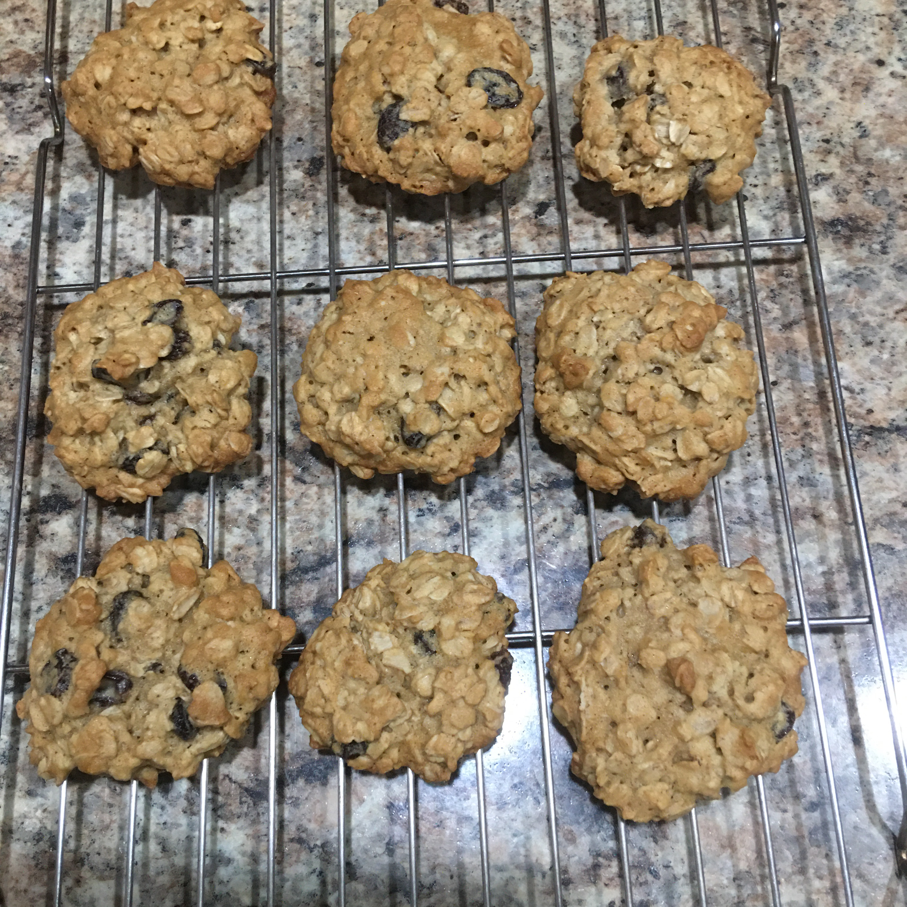Vanishing Oatmeal Raisin Cookies 