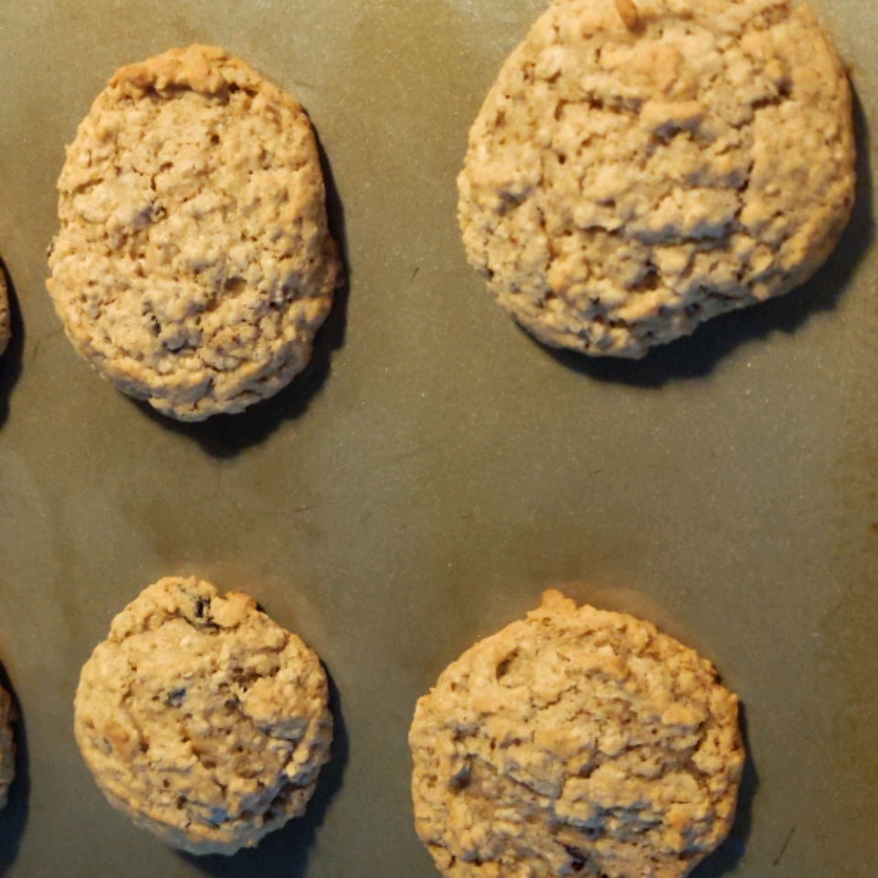 Soft Oatmeal Cookies 